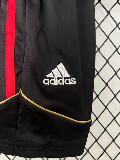 AC Milan home kids set. Season 06/07