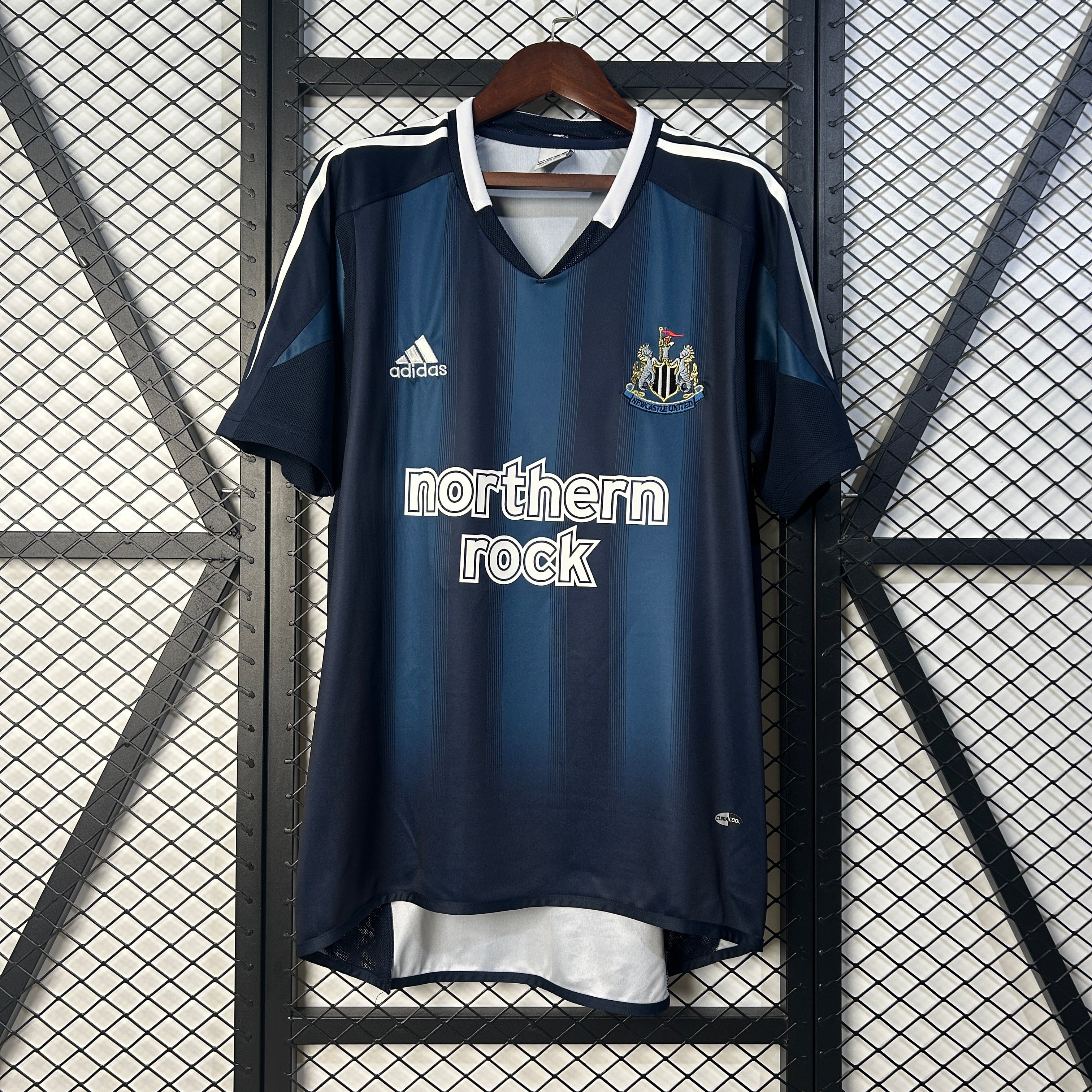 Newcastle United away jersey. Season 05/06