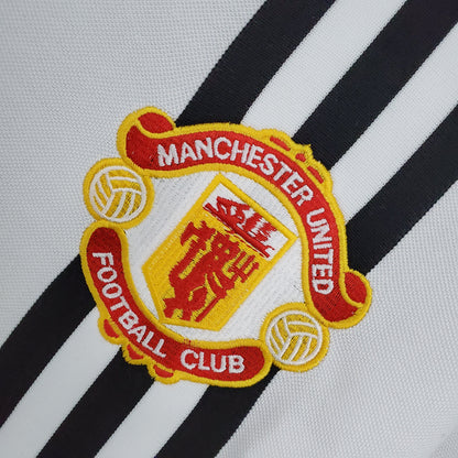 Manchester United away jersey. Season 75/76