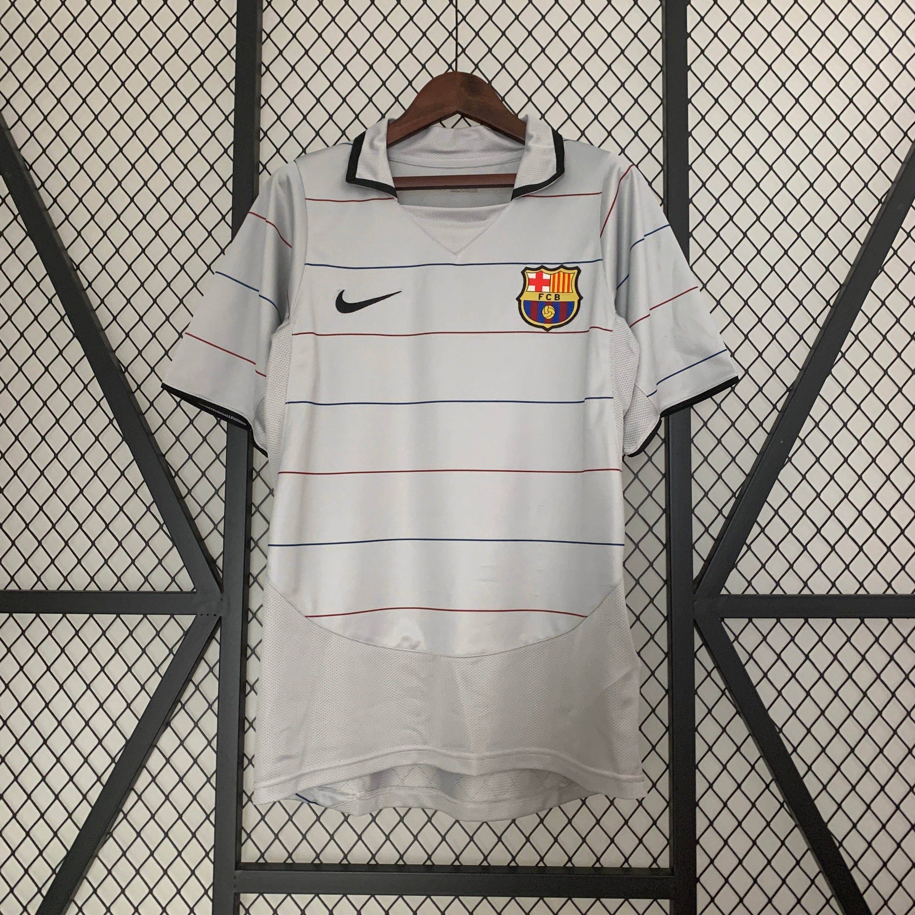 Barcelona away jersey. Season 03/04