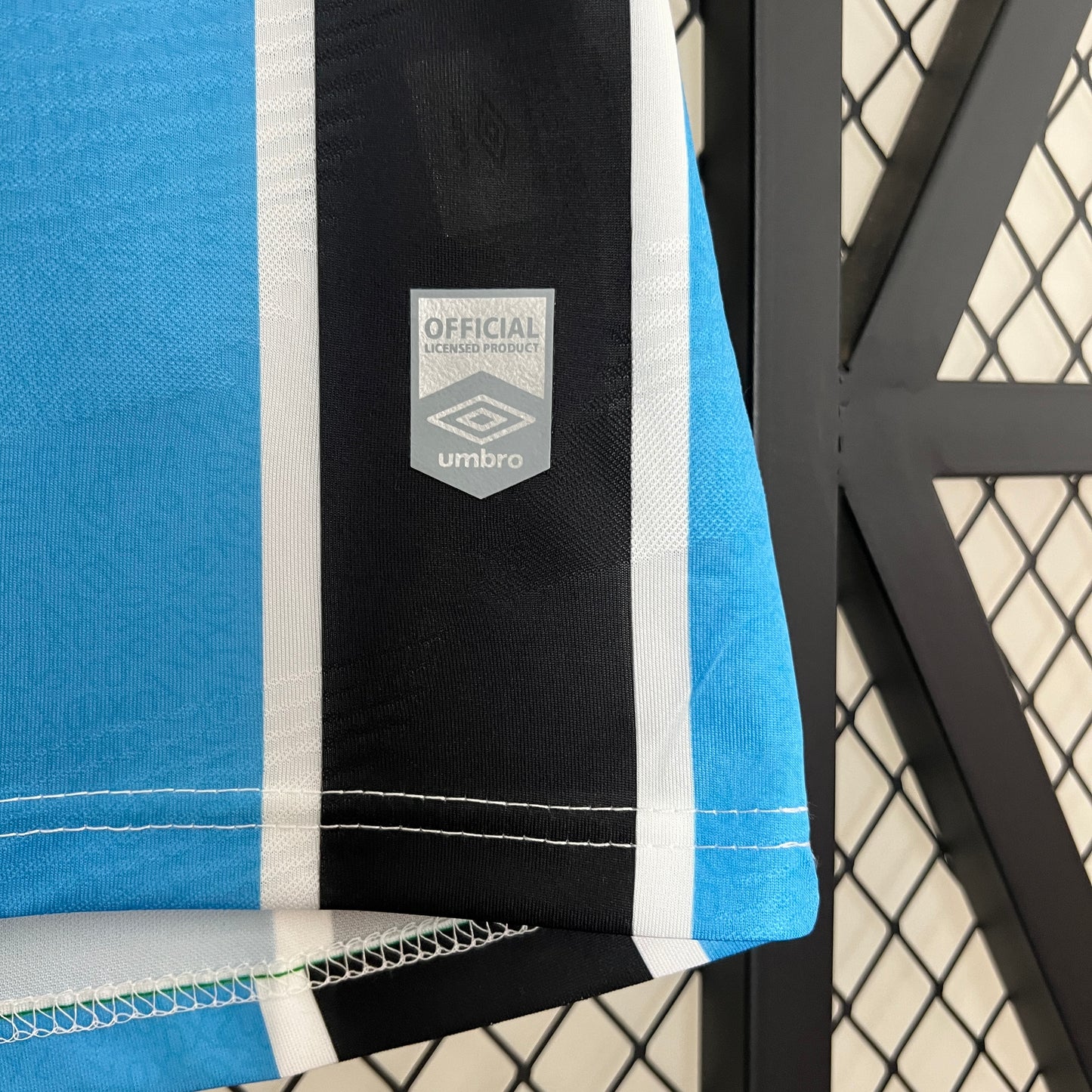 Gremio home jersey for women. Season 24/25