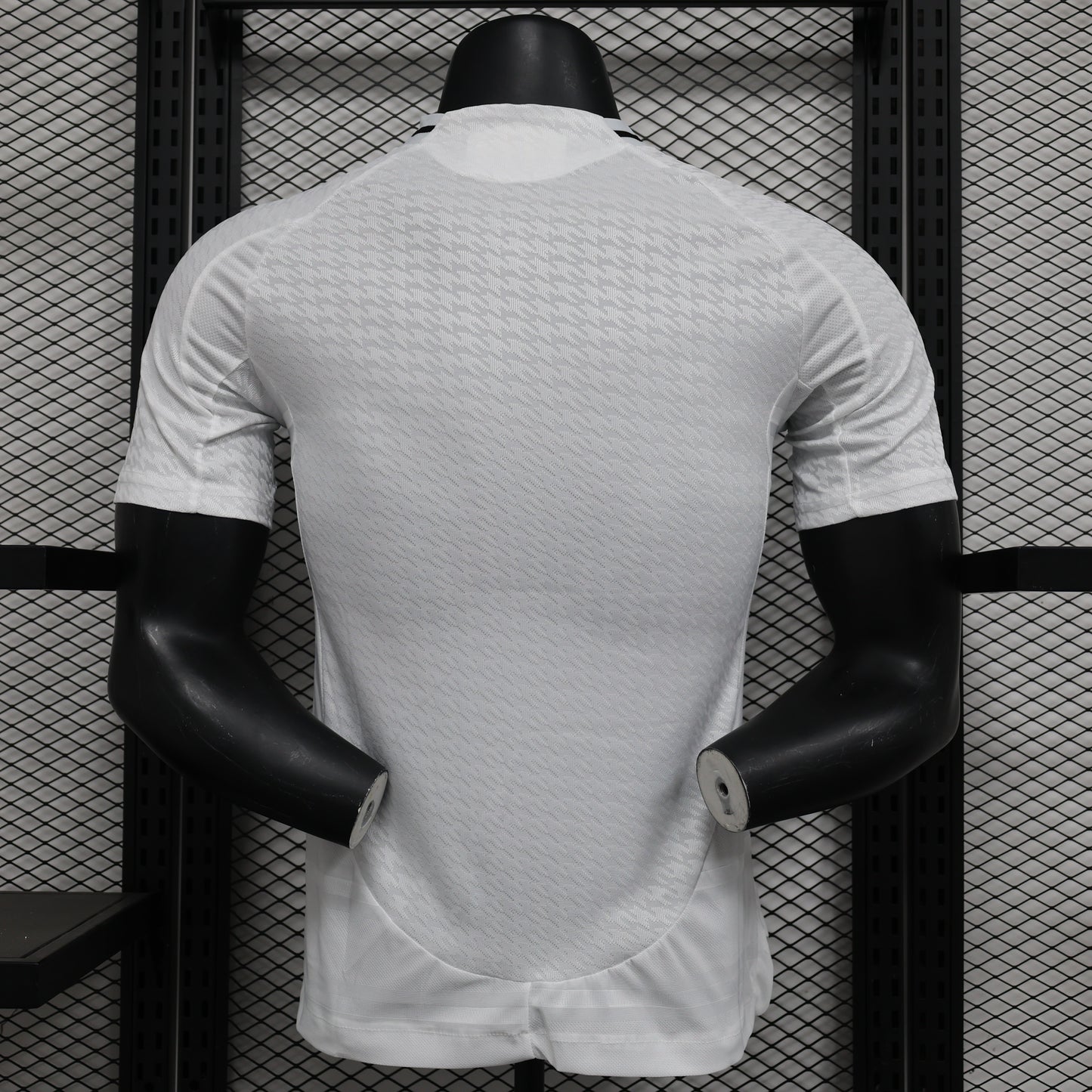 Real Madrid home jersey. Season 24/25 (Player Version)