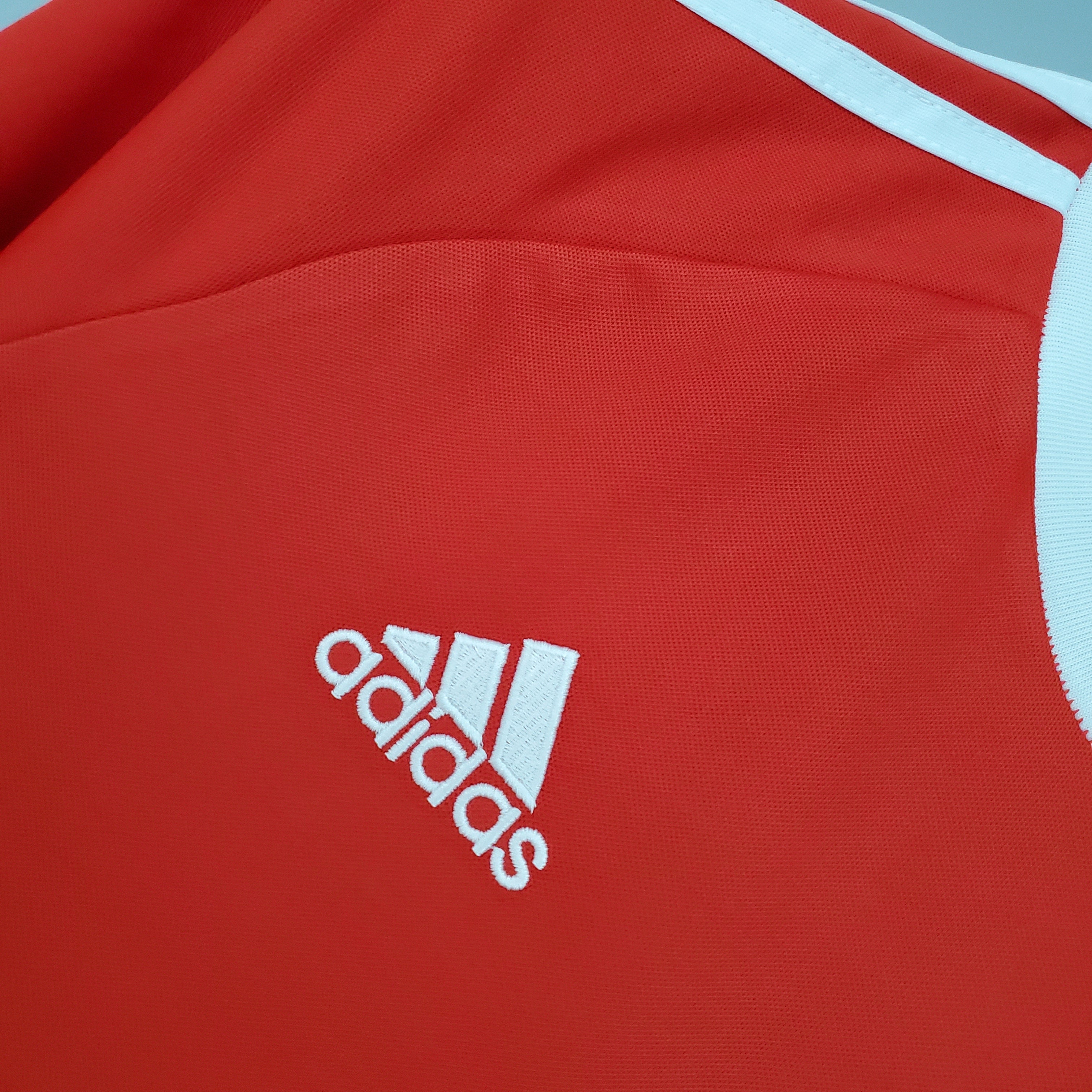 Bayern Munich home jersey. Season 00/01