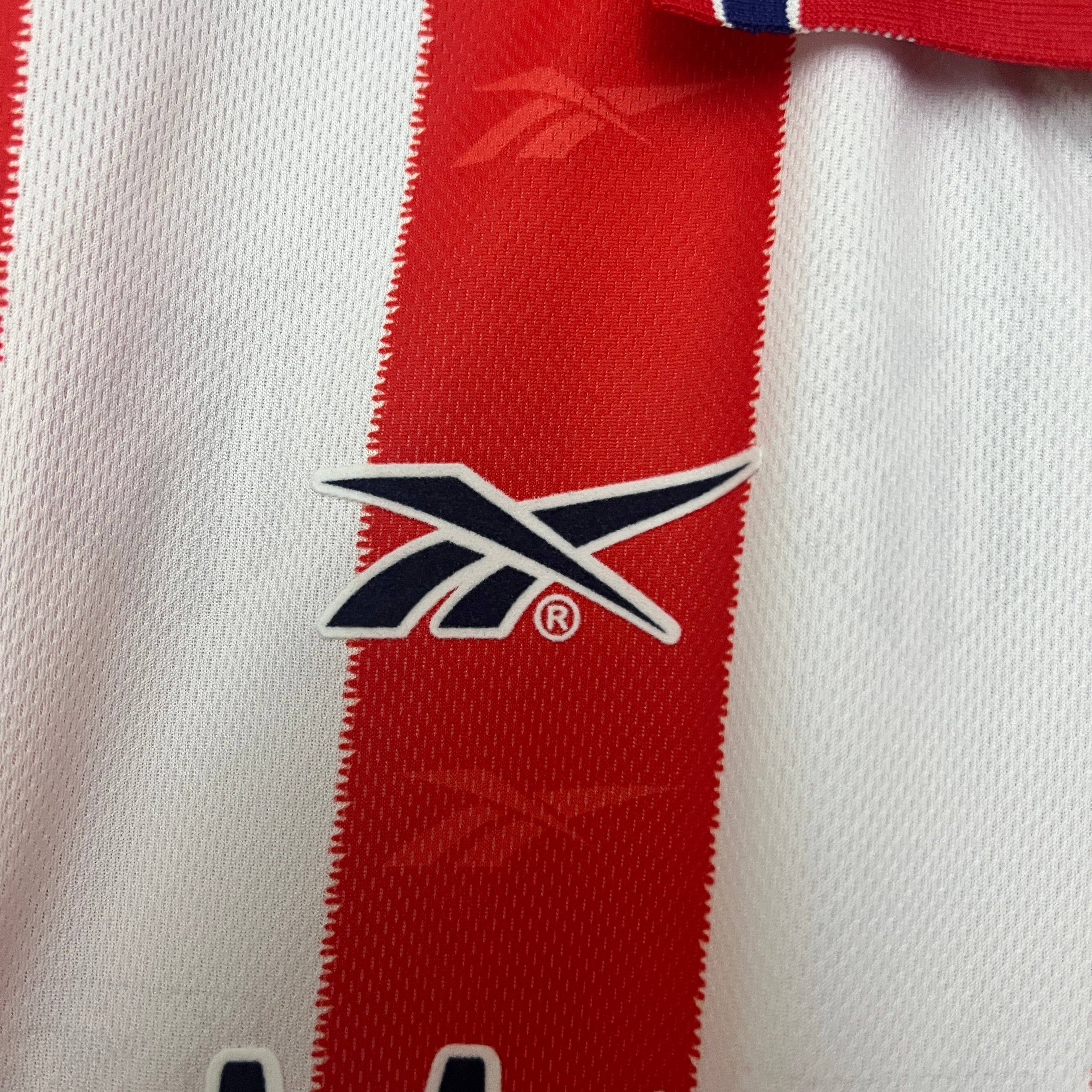 Atletico Madrid home jersey. Season 98/99