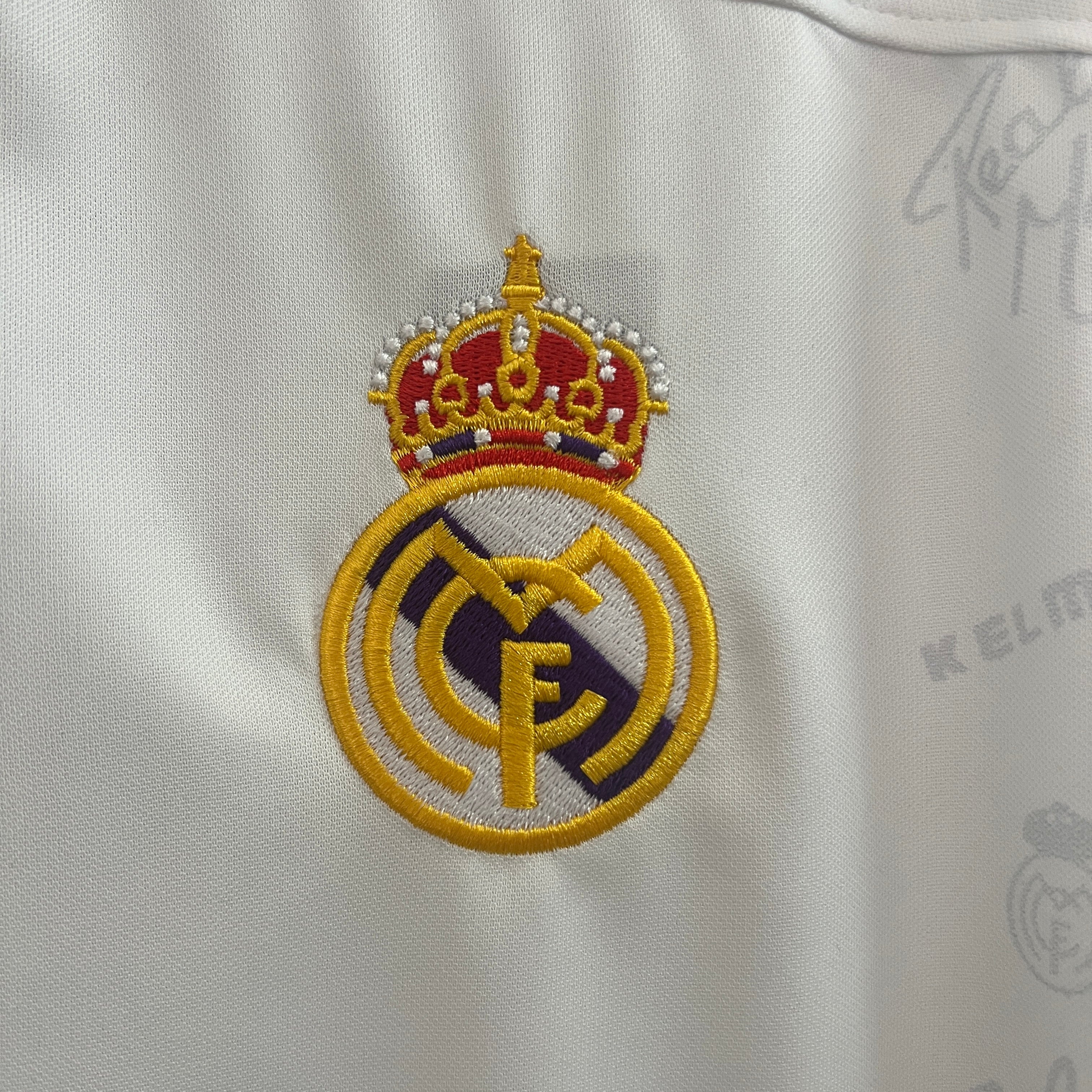 Real Madrid longsleeve home jersey. Season 94/95