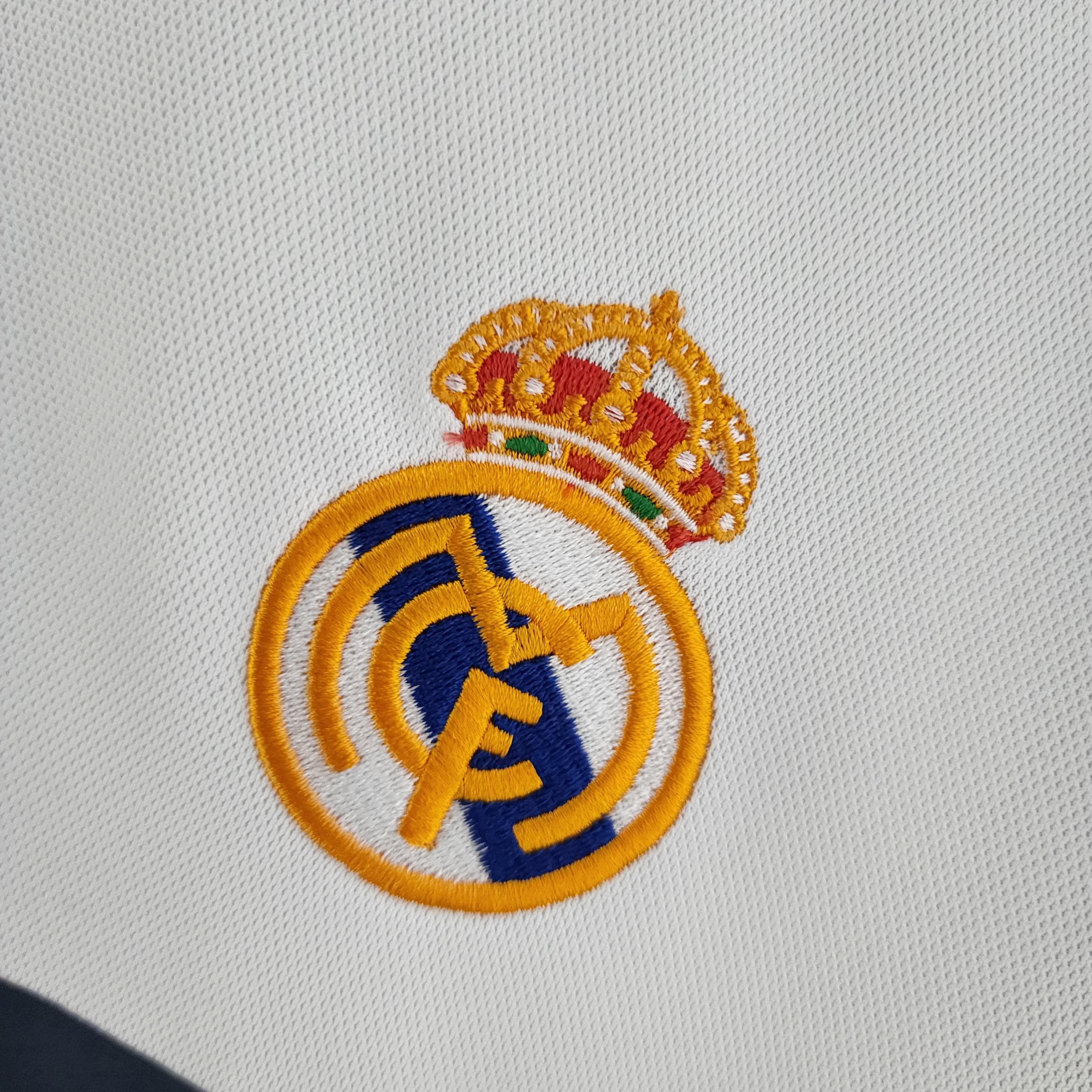 Real Madrid home jersey. Season 00/01