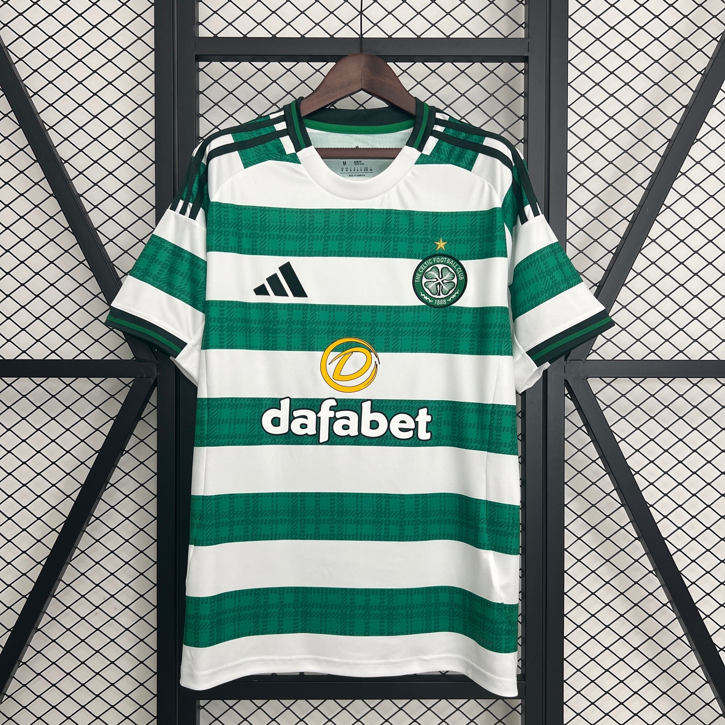 Celtic home jersey. Season 25/26