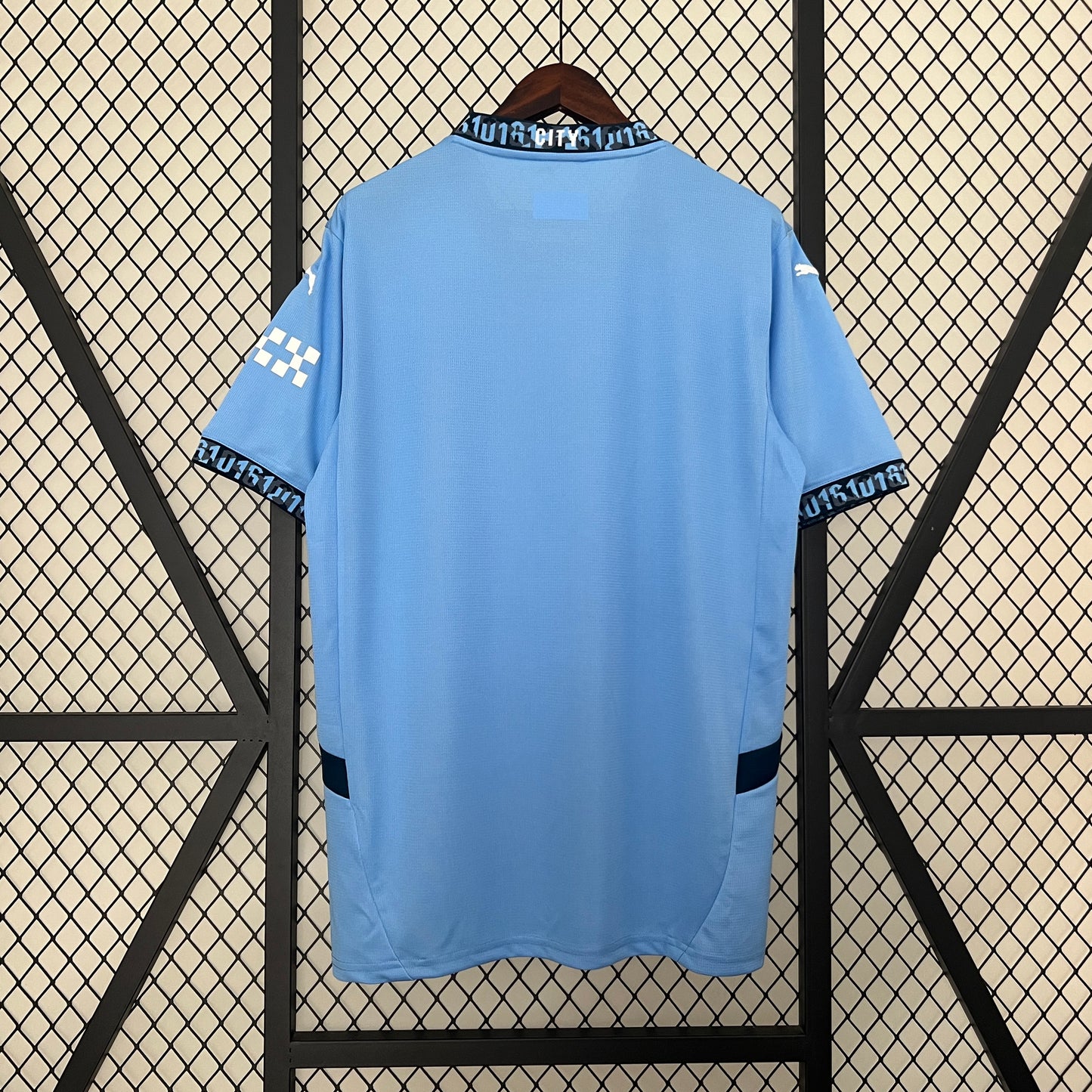 Manchester City home jersey. Season 24/25