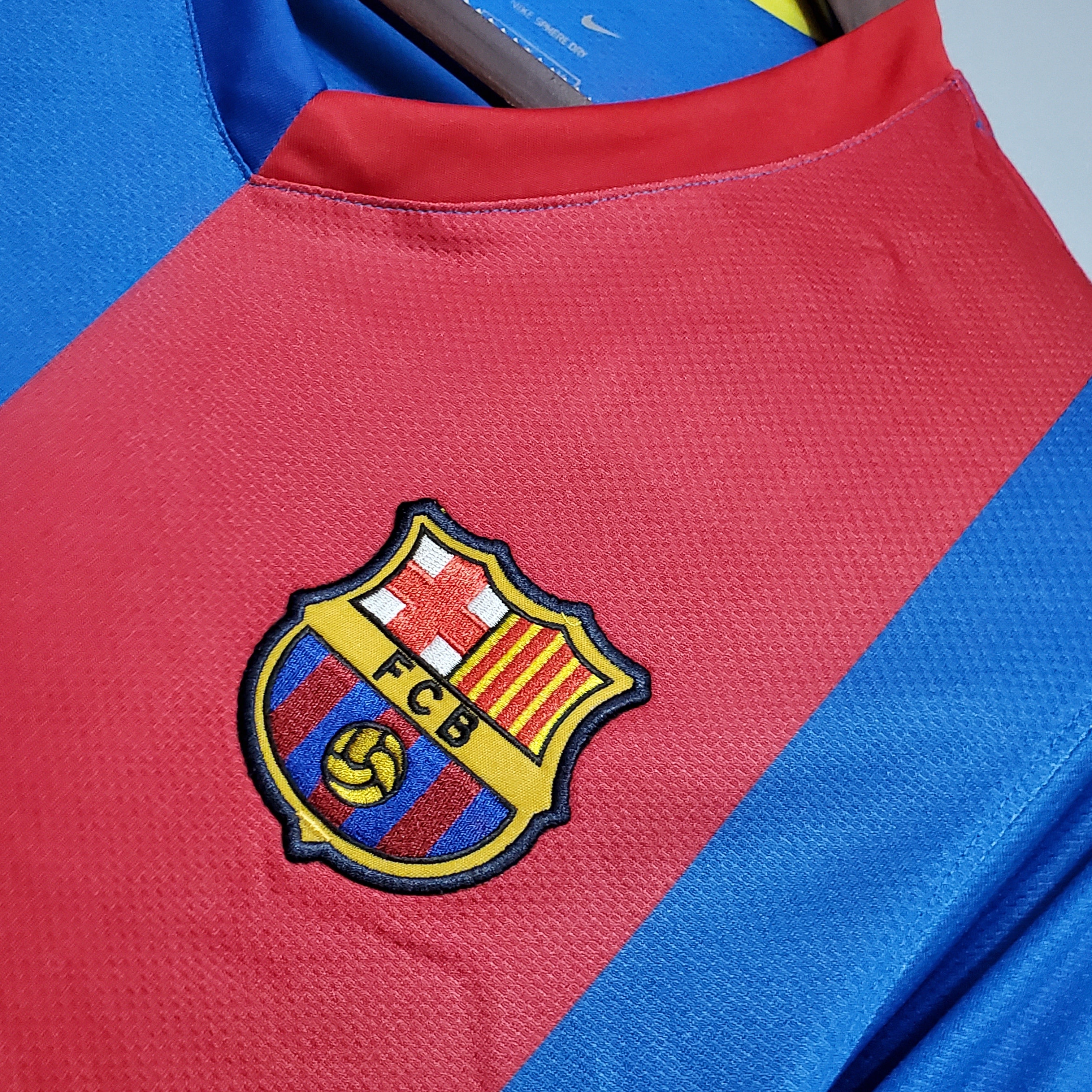 Barcelona longsleeve home jersey. Season 06/07