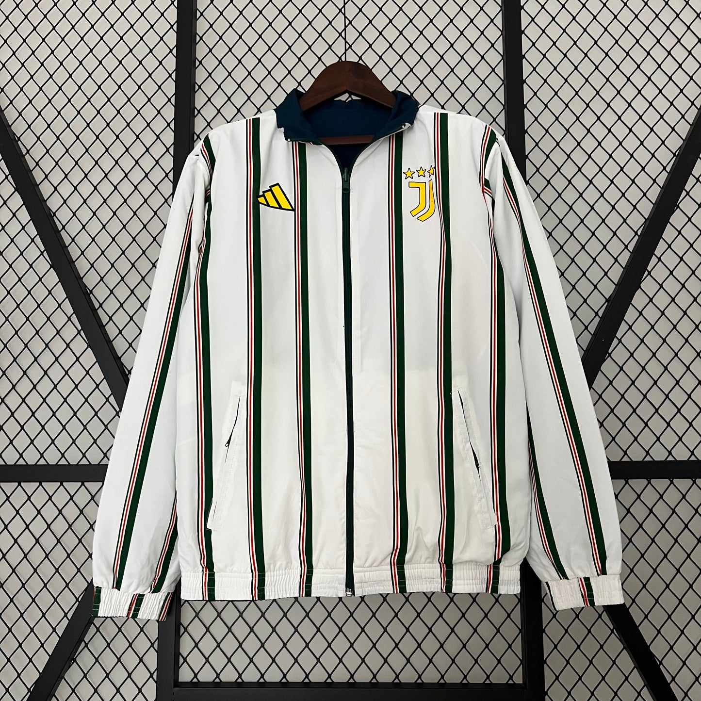 Juventus double-sided Windbreaker
