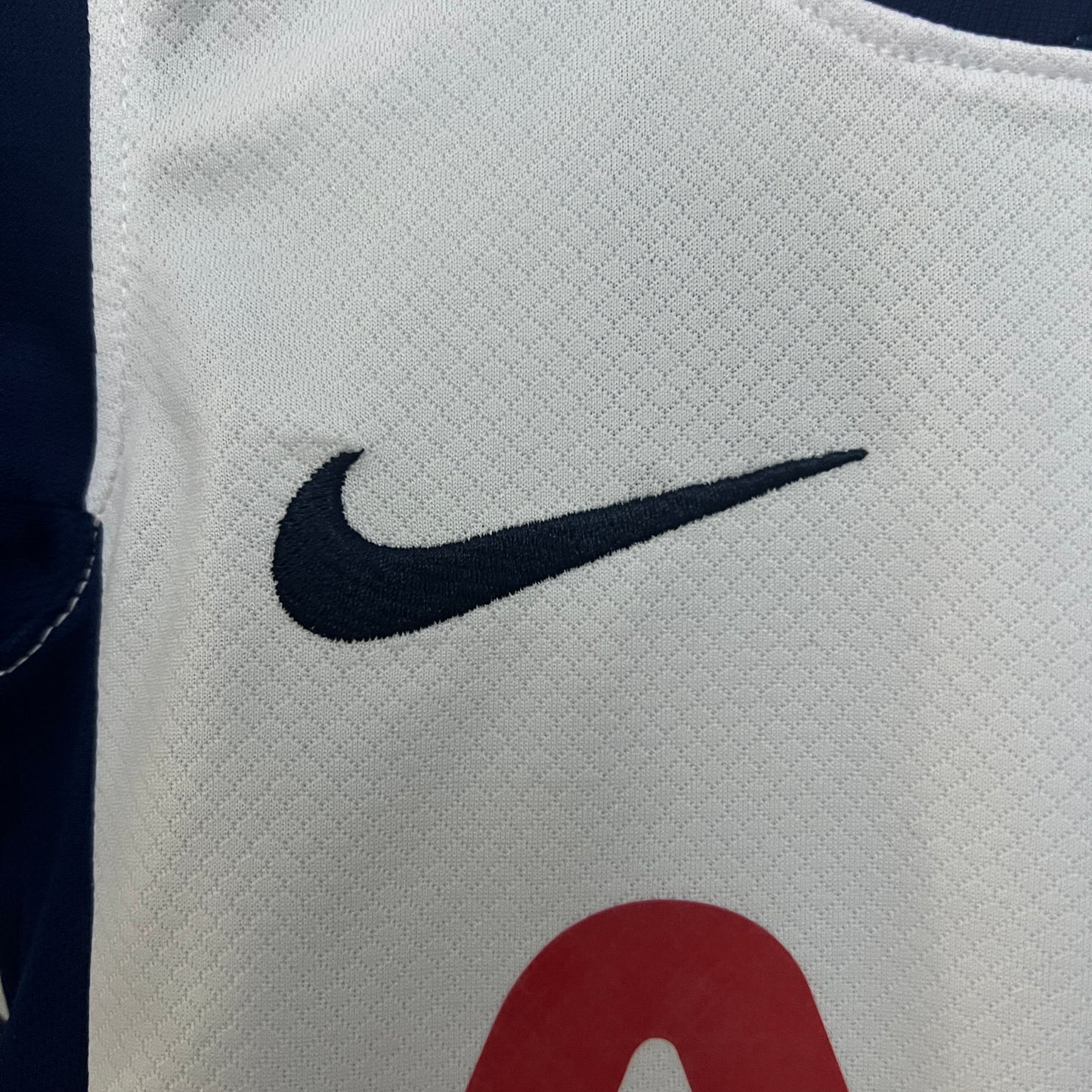 Tottenham Hotspur home kids set. Season 24/25