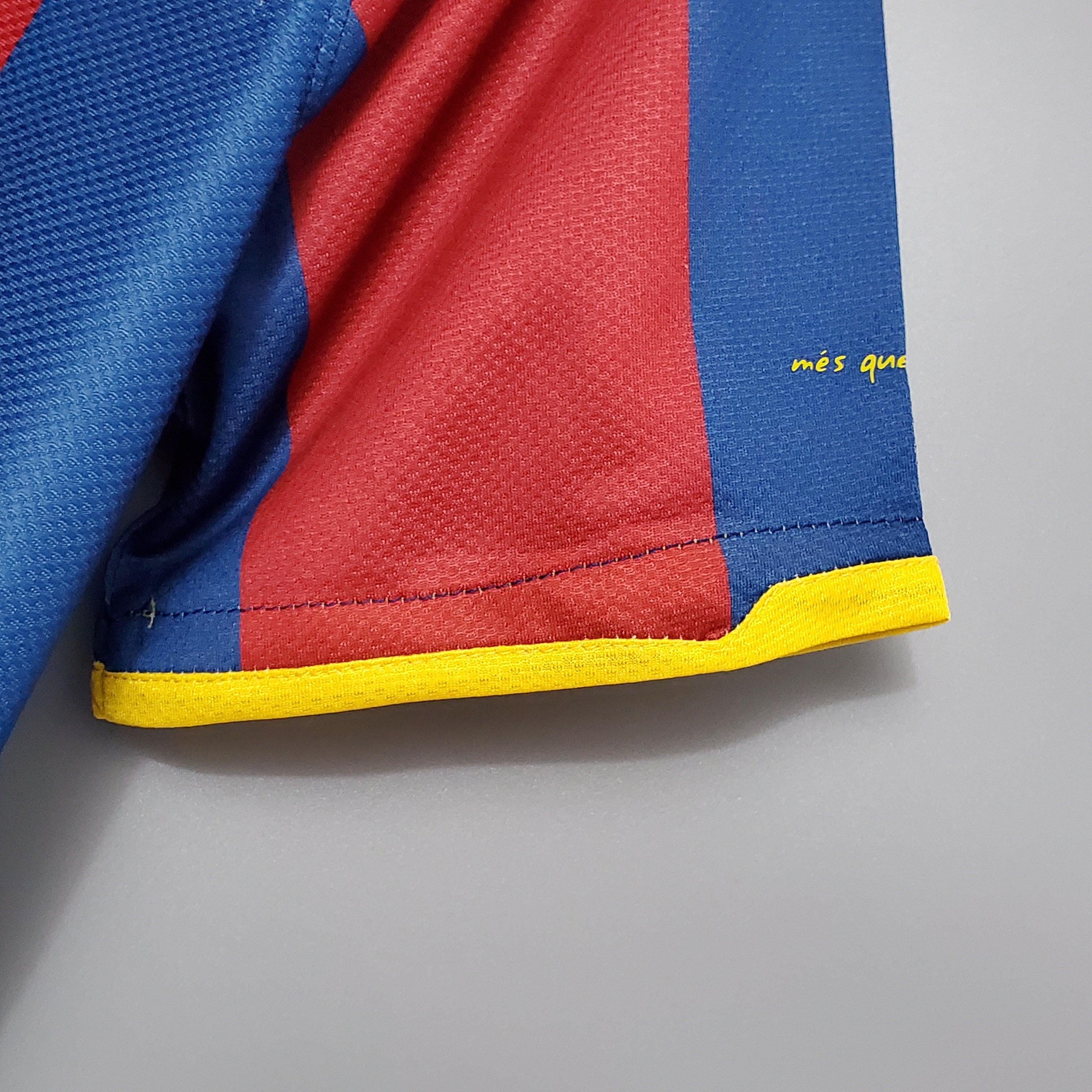 Barcelona home jersey. Season 10/11