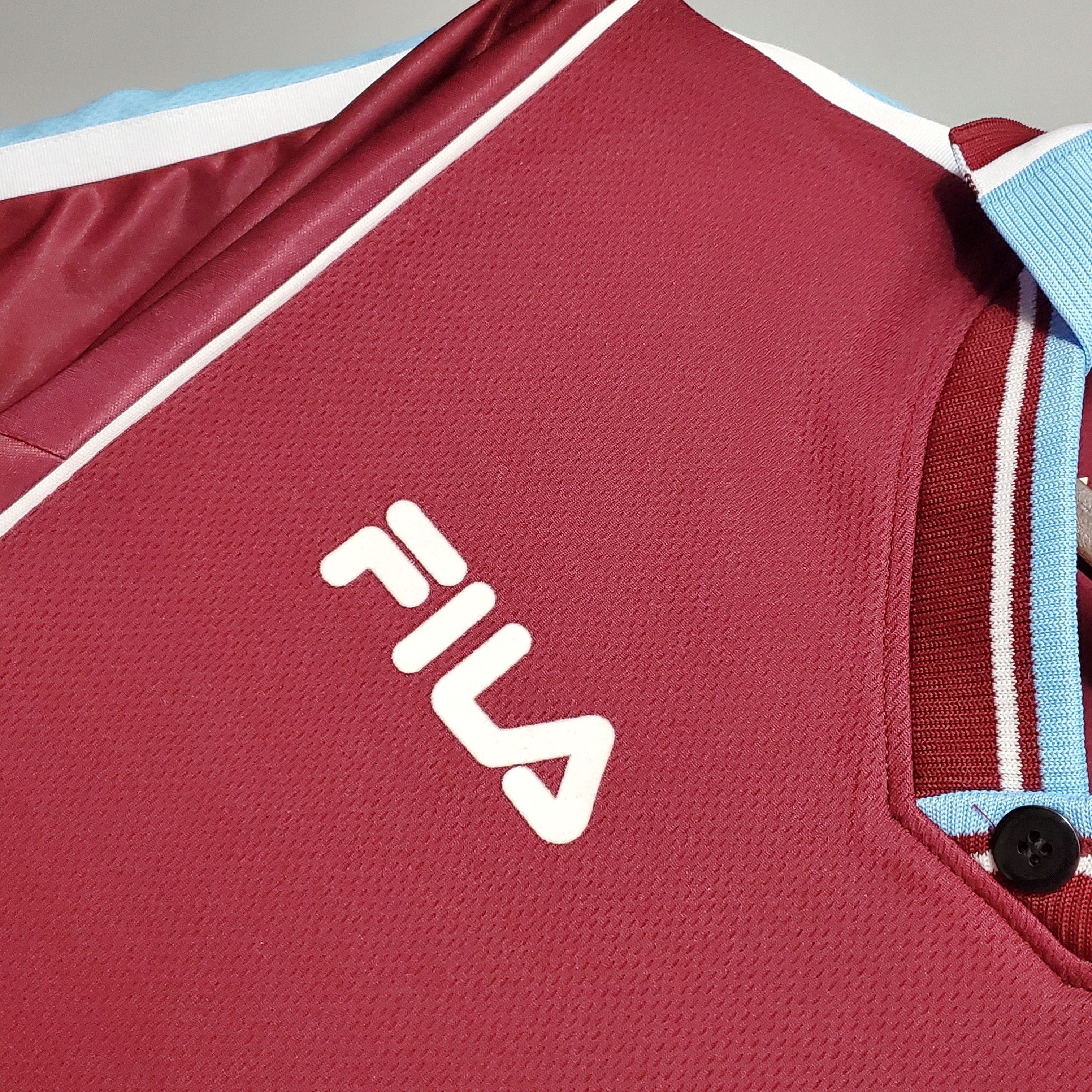West Ham home jersey. Season 99/01