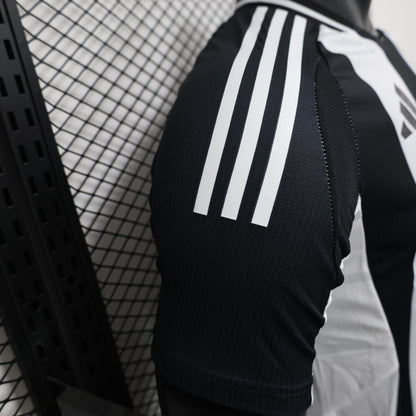 Newcastle United home jersey. Season 24/25 (Player Version)