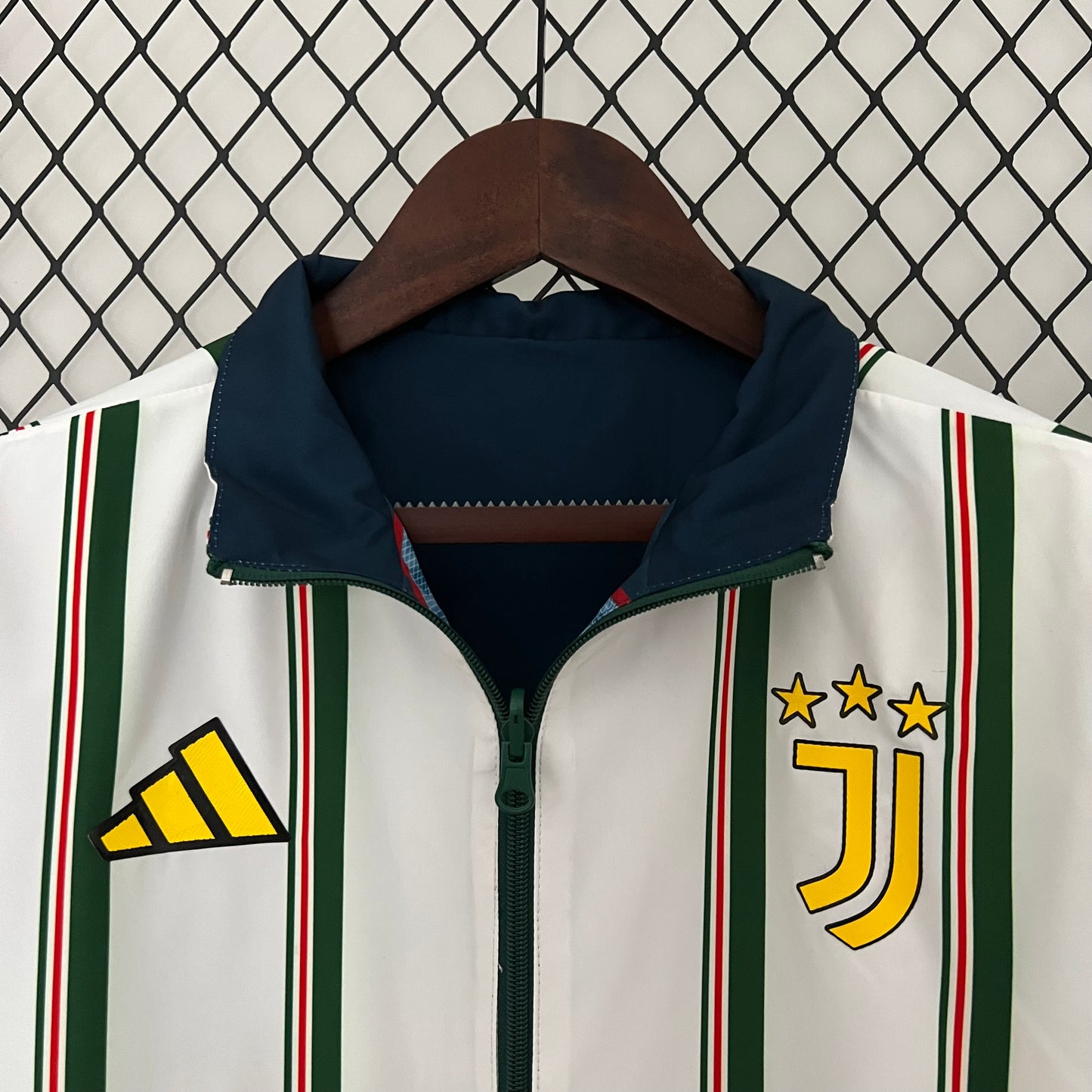 Juventus double-sided Windbreaker