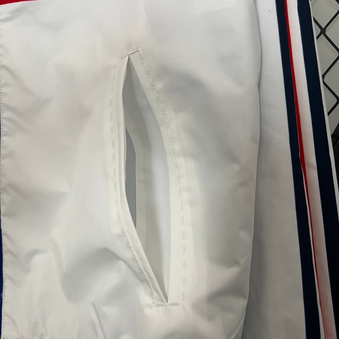 France double-sided Windbreaker