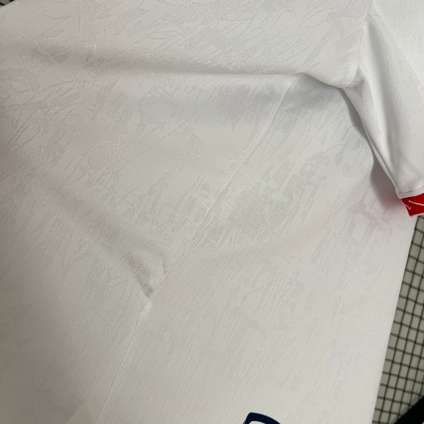 Sevilla home jersey. Season 24/25