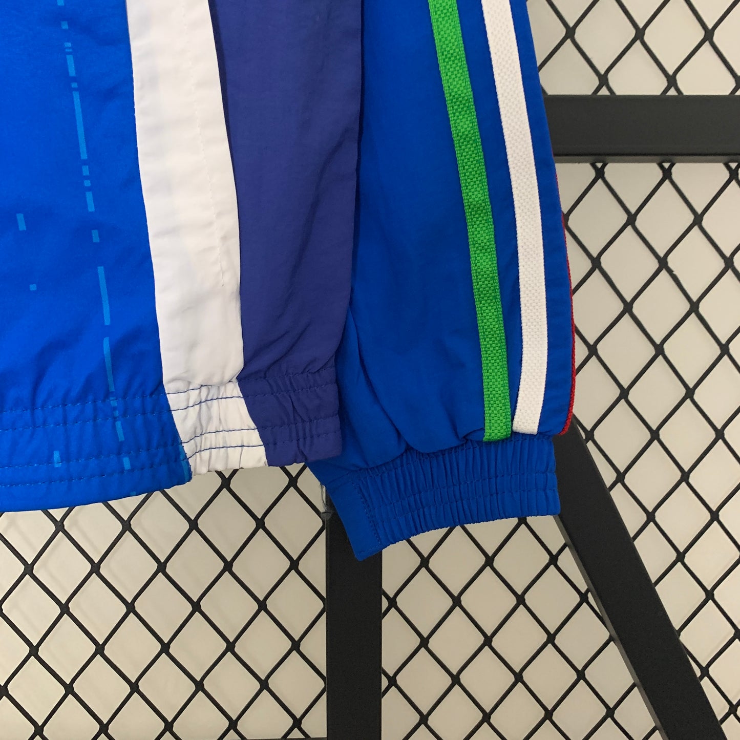 Italy double-sided Windbreaker