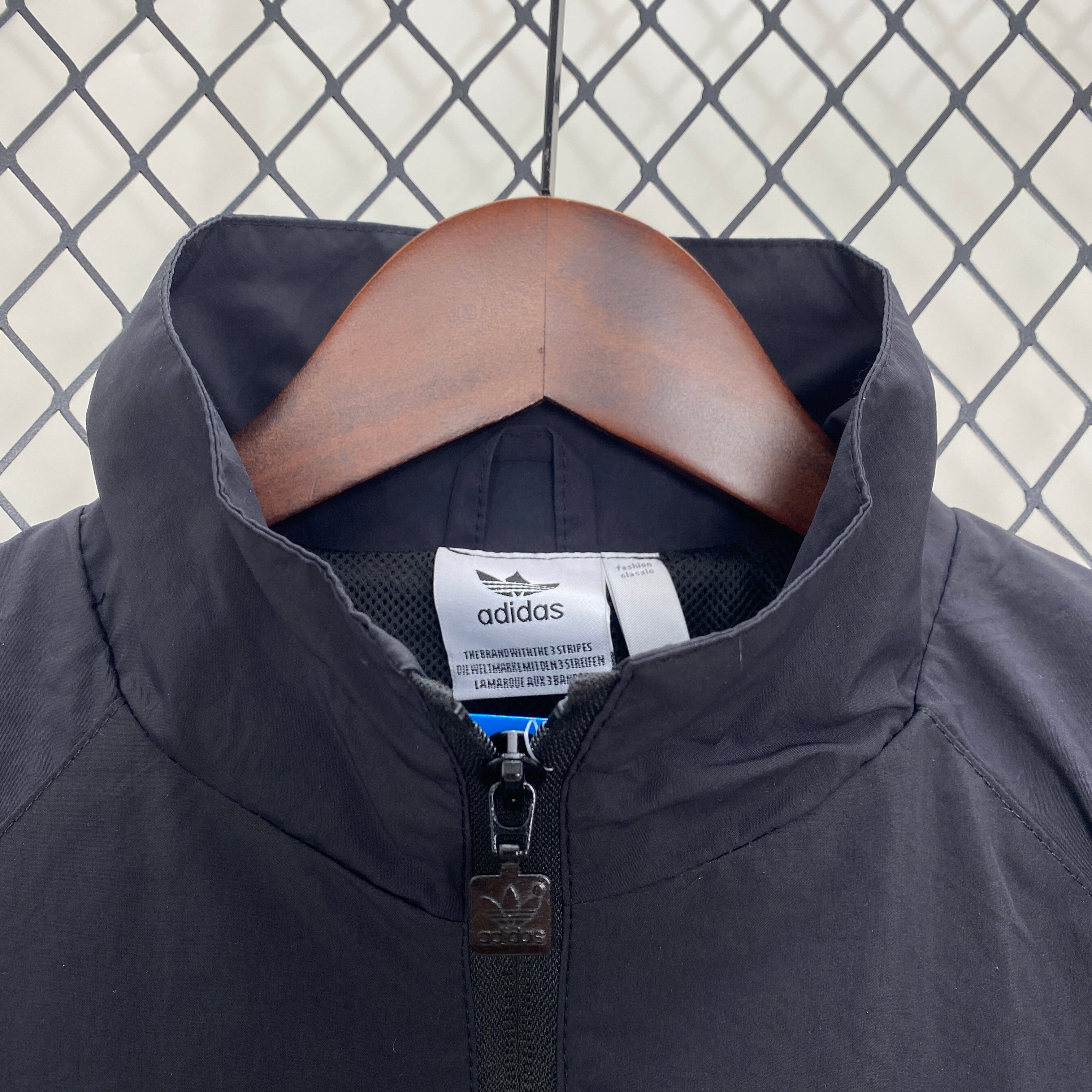 Manchester United Adidas "LFSTR" trefoil windreaker