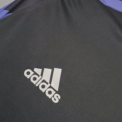 Real Madrid longsleeve away jersey. Season 16/17