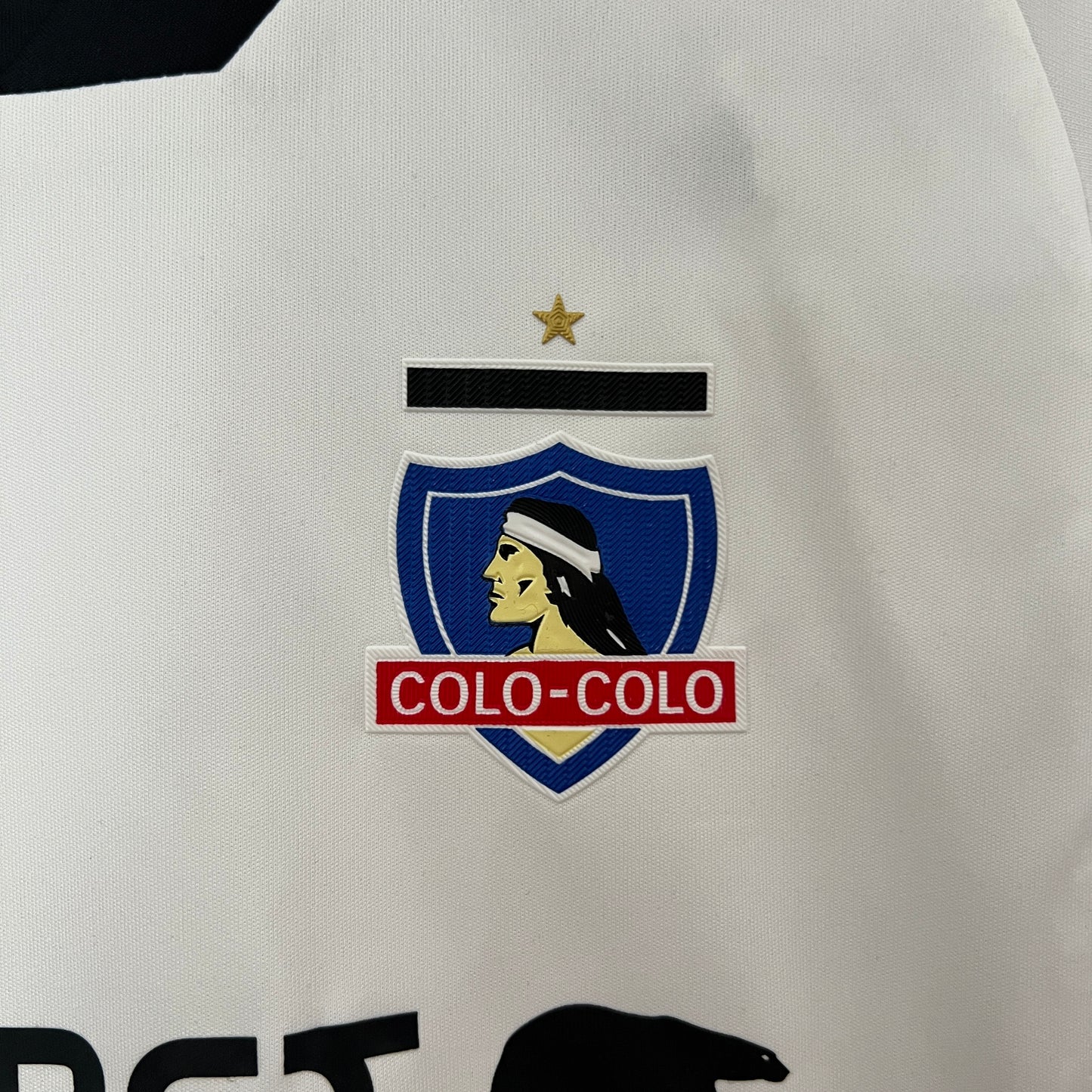 Colo Colo home kids set. Season 24/25