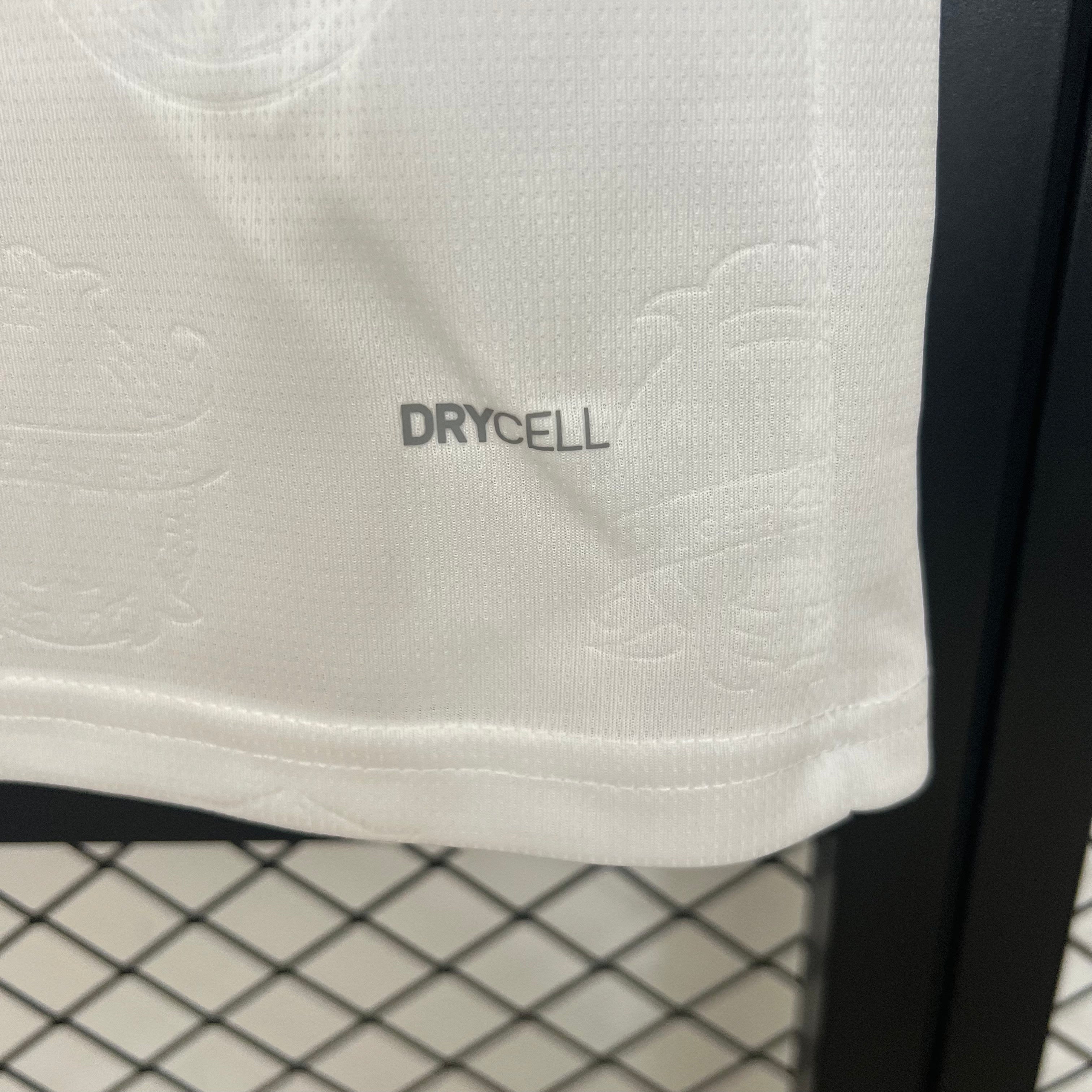 Marseille home jersey. Season 25/26 (All sponsors included)