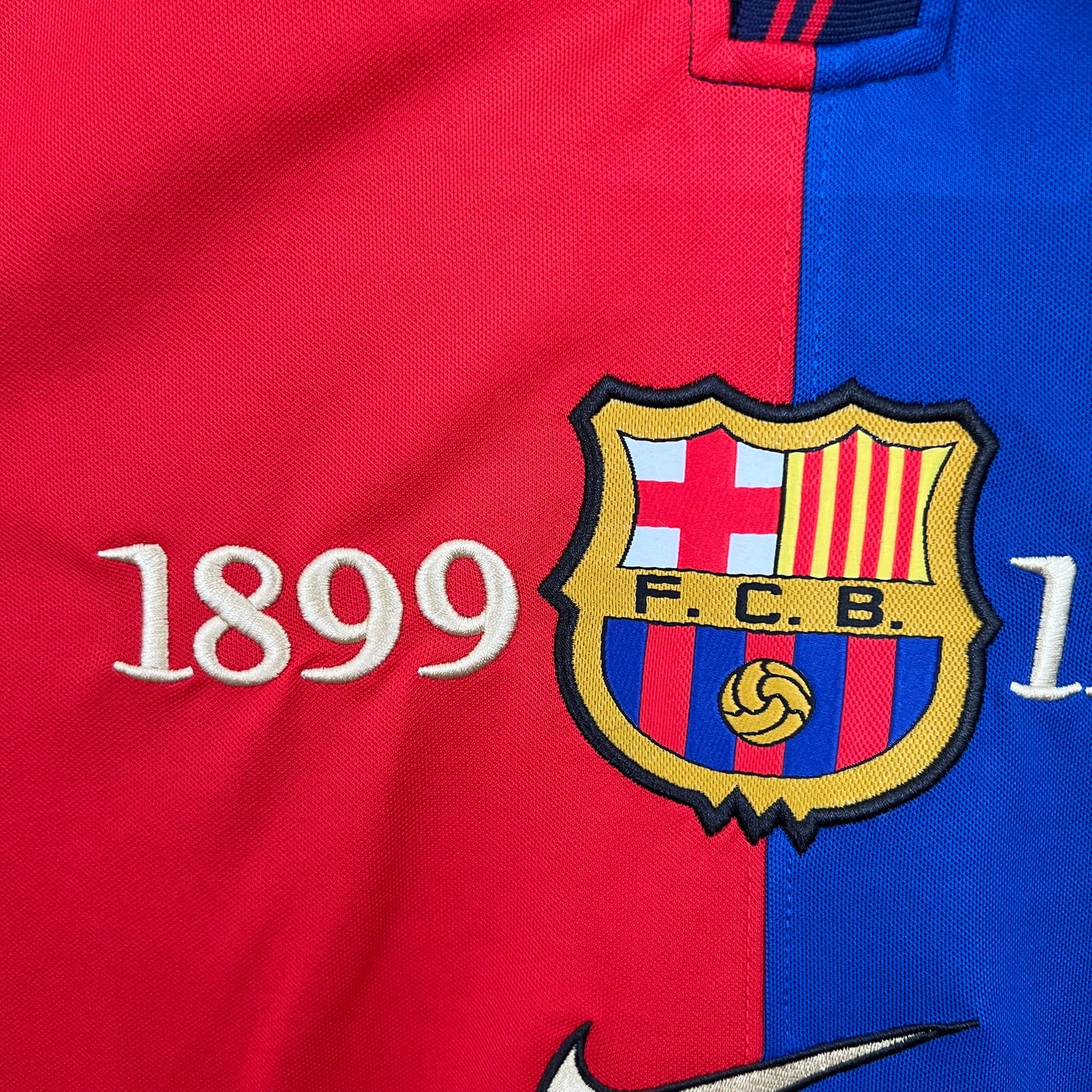 Barcelona longsleeve home jersey. Season 99/00