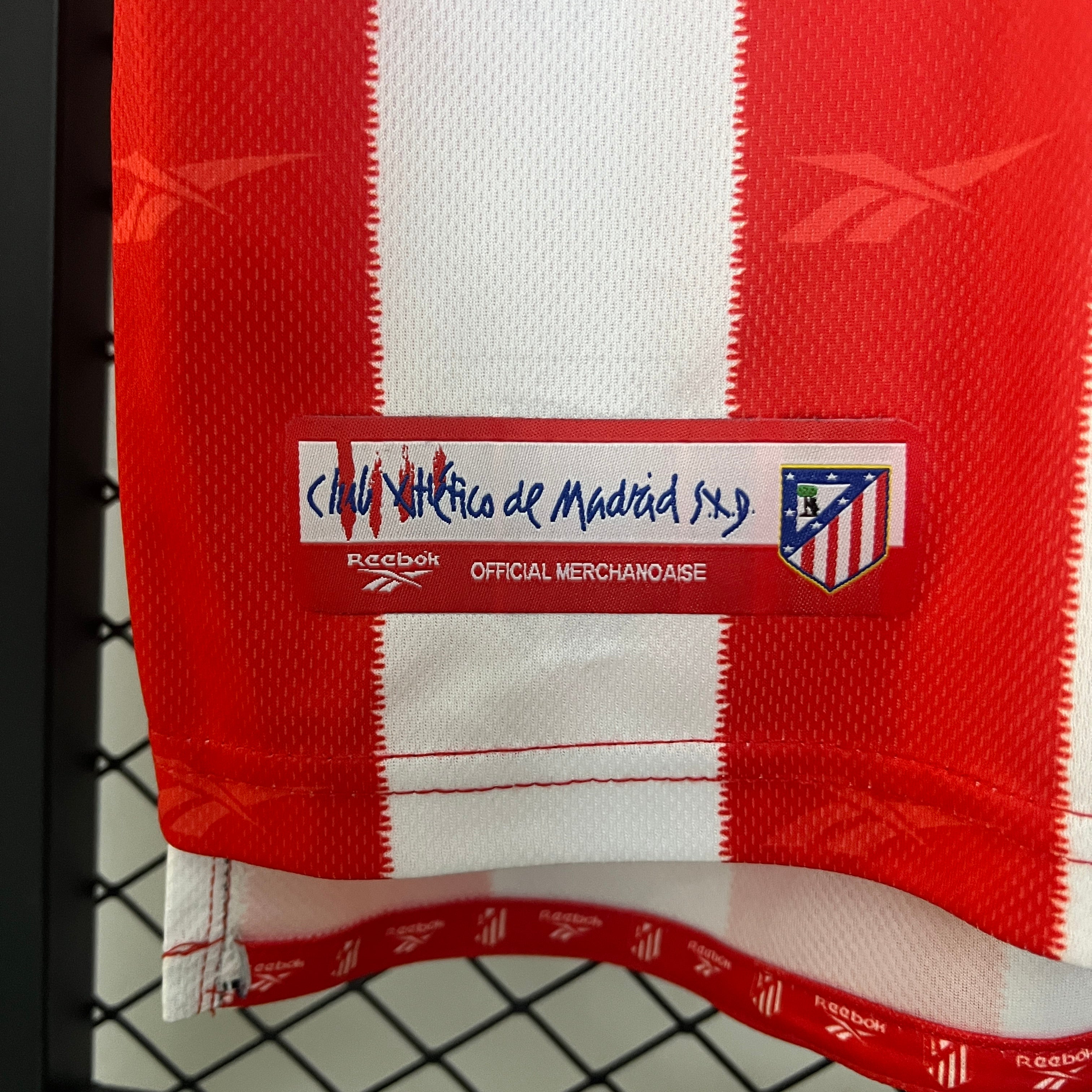 Atletico Madrid home jersey. Season 98/99