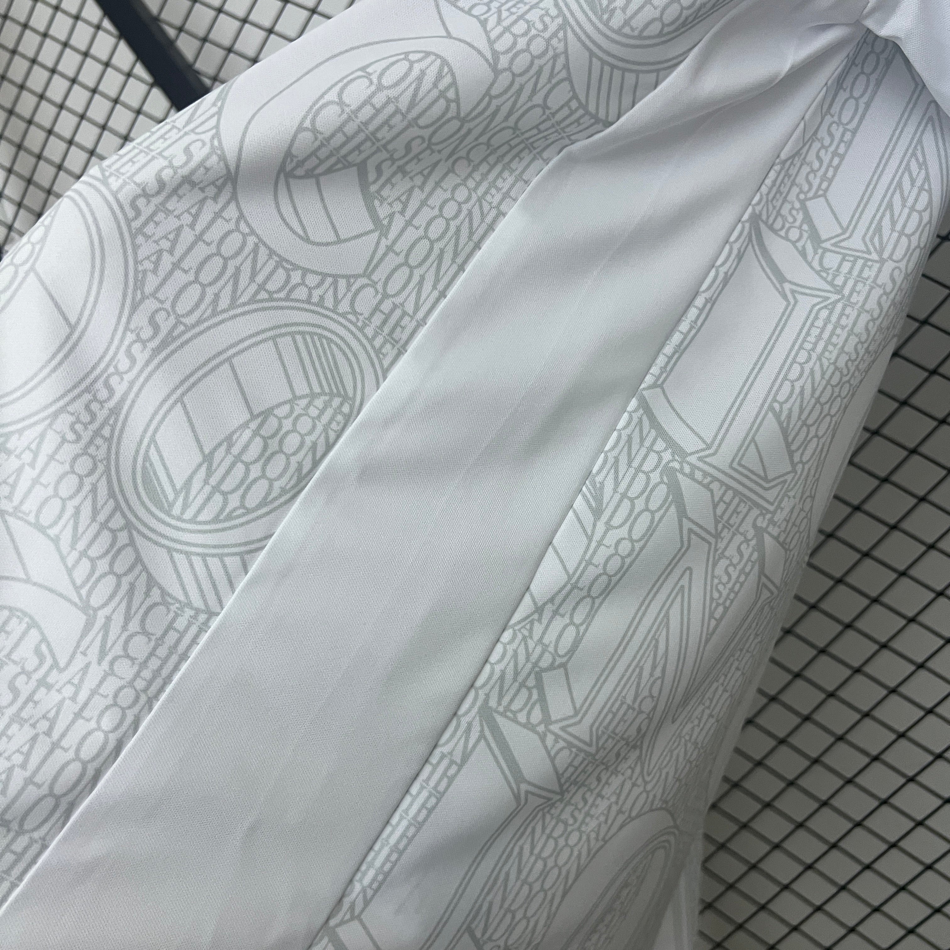 Chelsea training jersey. Season 25/26