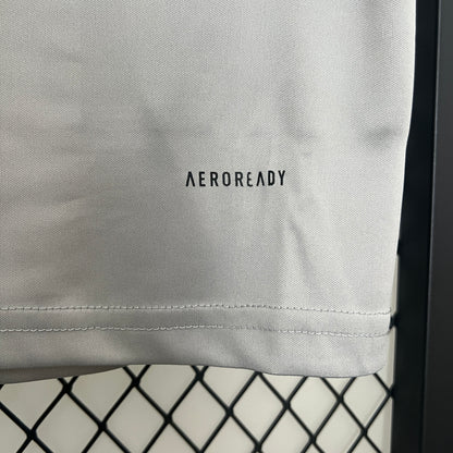 Flamengo Training jersey for women. Season 24/25