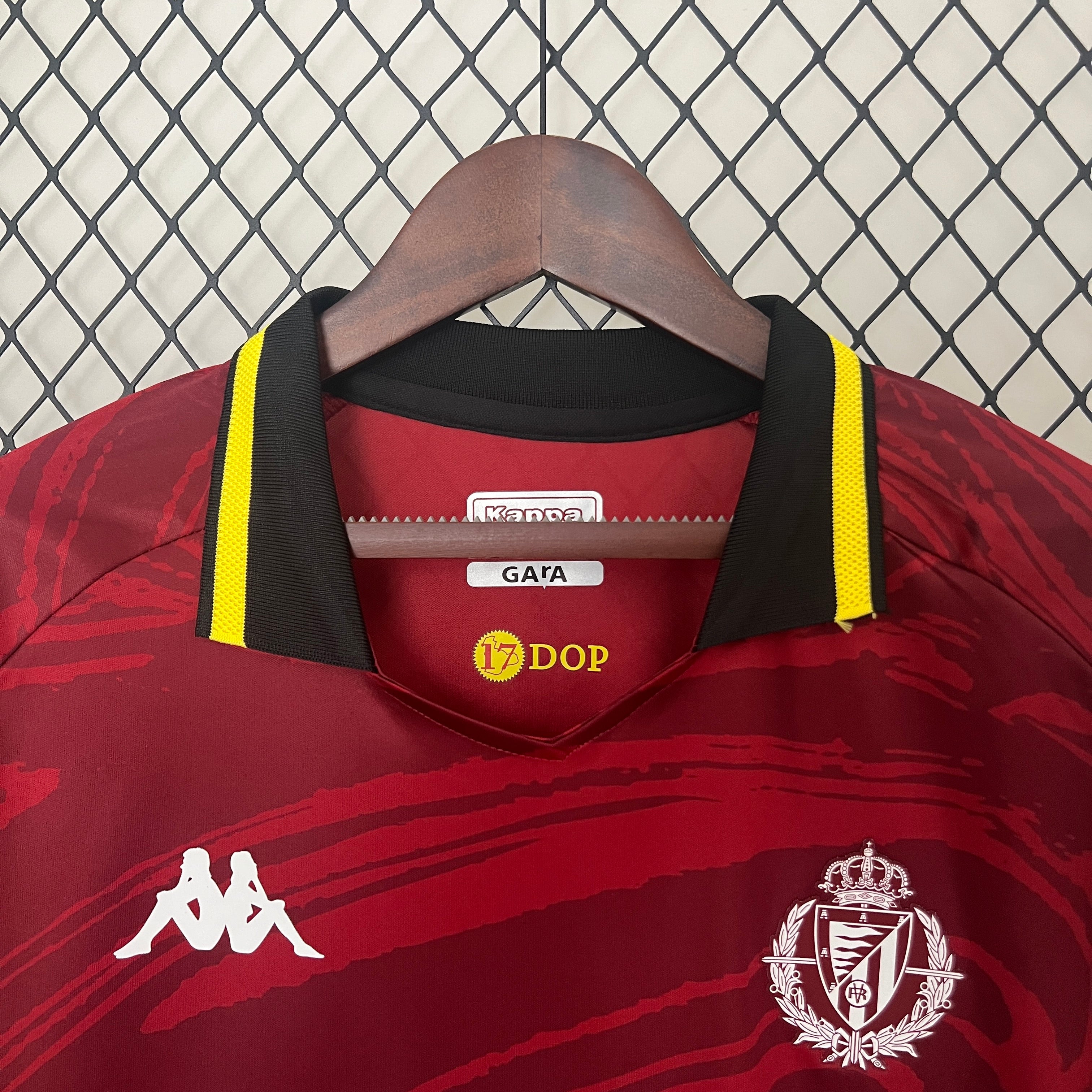 Real Valladolid away jersey. Season 24/25