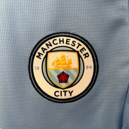 Manchester City home kids set. Season 24/25