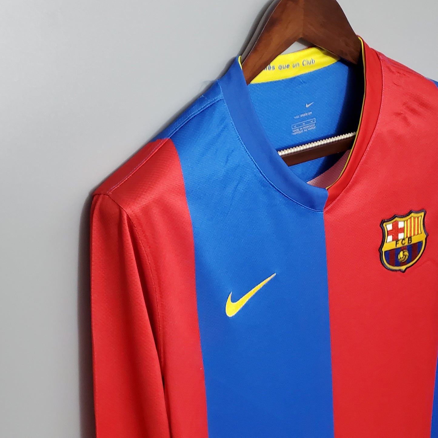 Barcelona longsleeve home jersey. Season 06/07