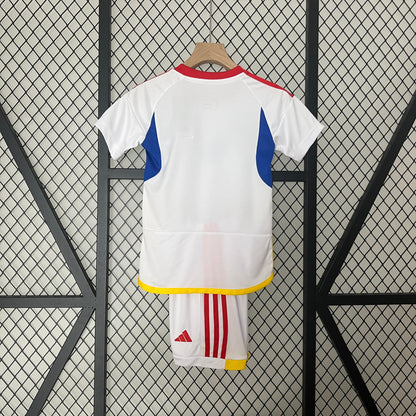 Venezuela 2024 away kids set.