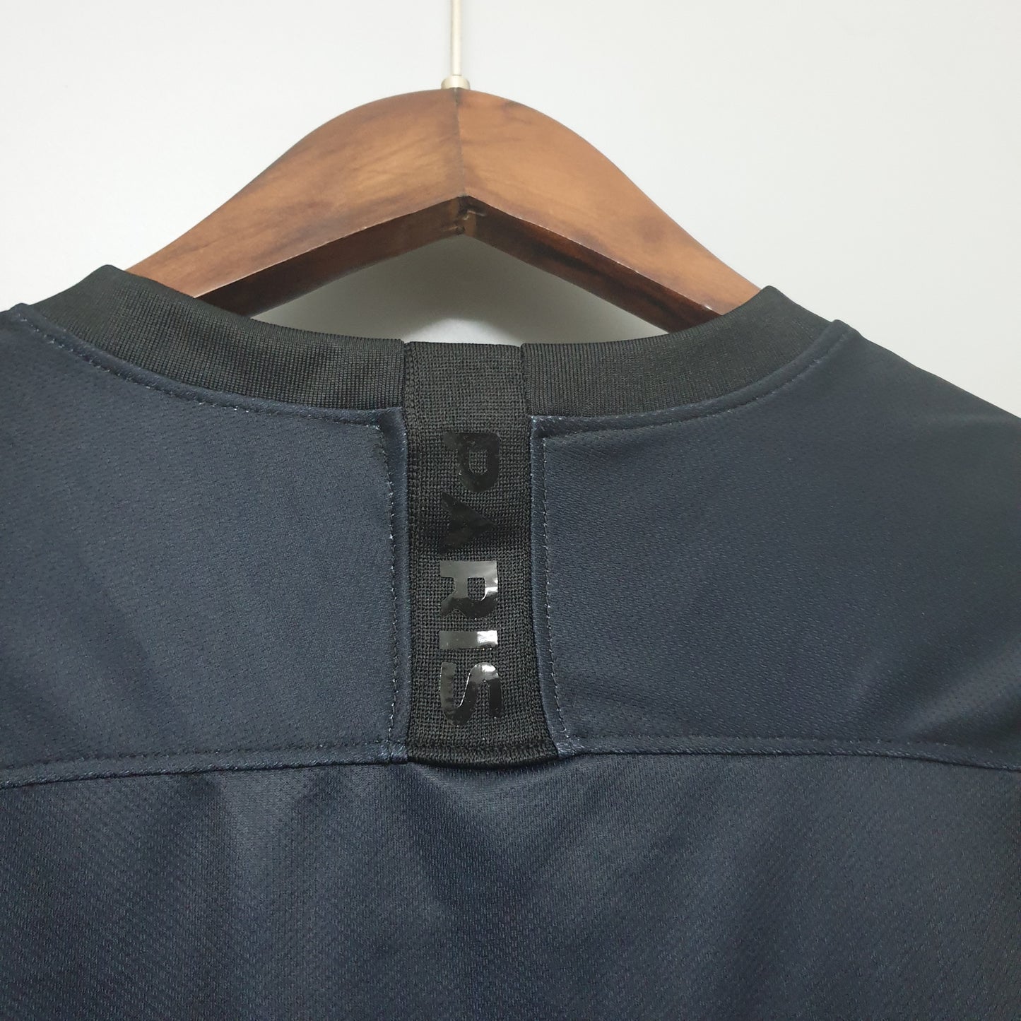 PSG away jersey. Season 19/20