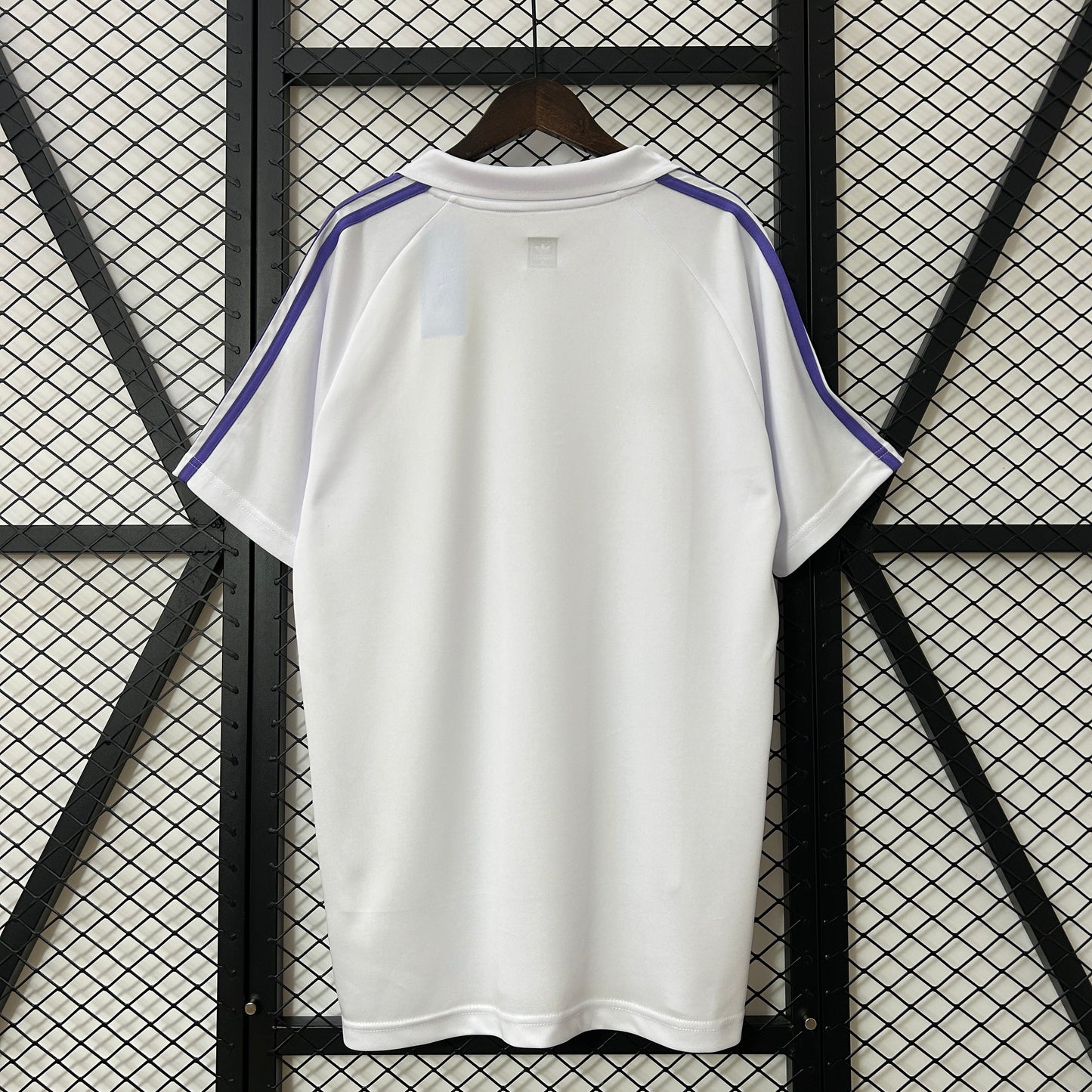 Real Madrid home jersey. Season 84/85