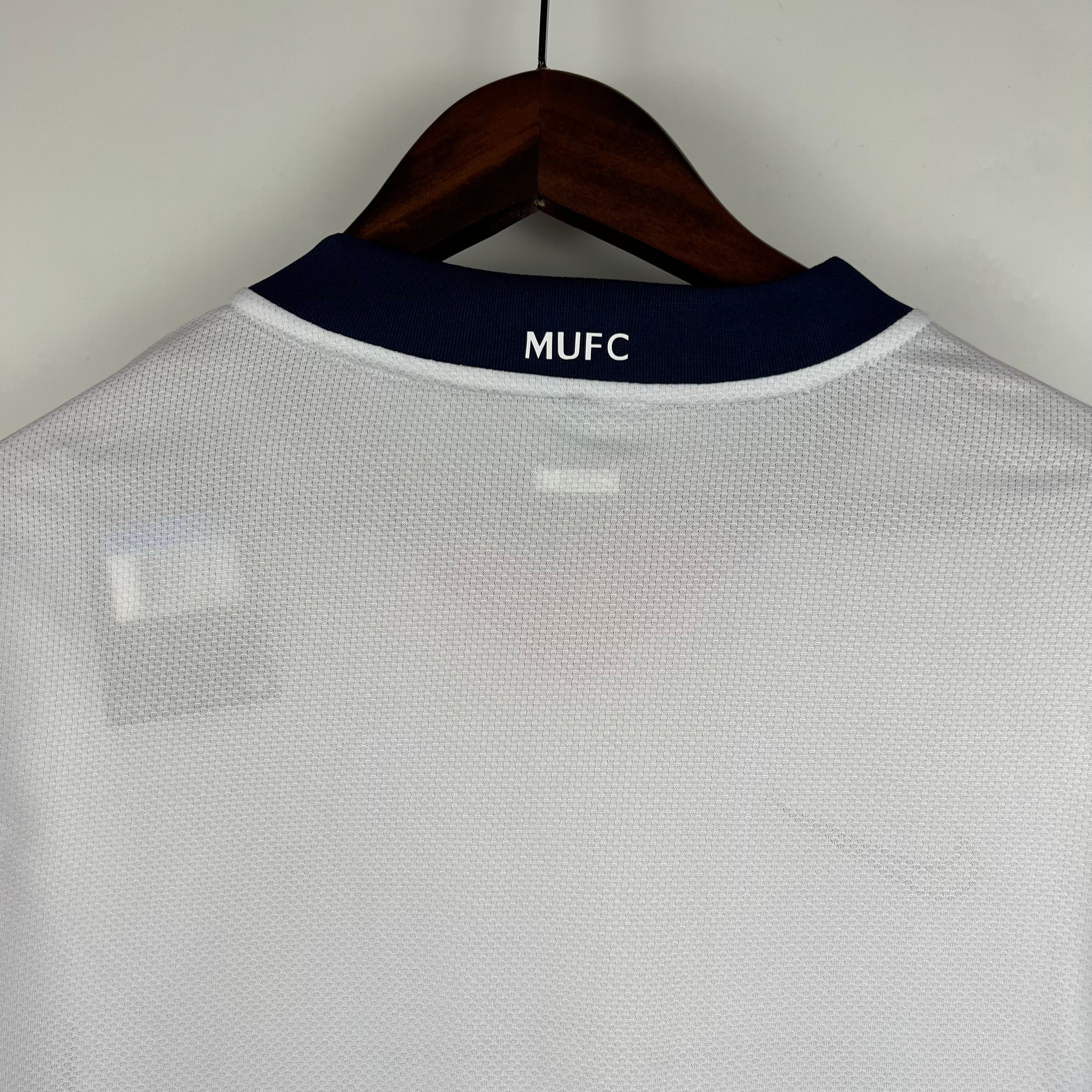 Manchester United longsleeve away jersey. Season 07/08