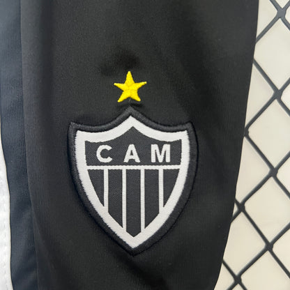 Atletico Mineiro home kids set. Season 24/25