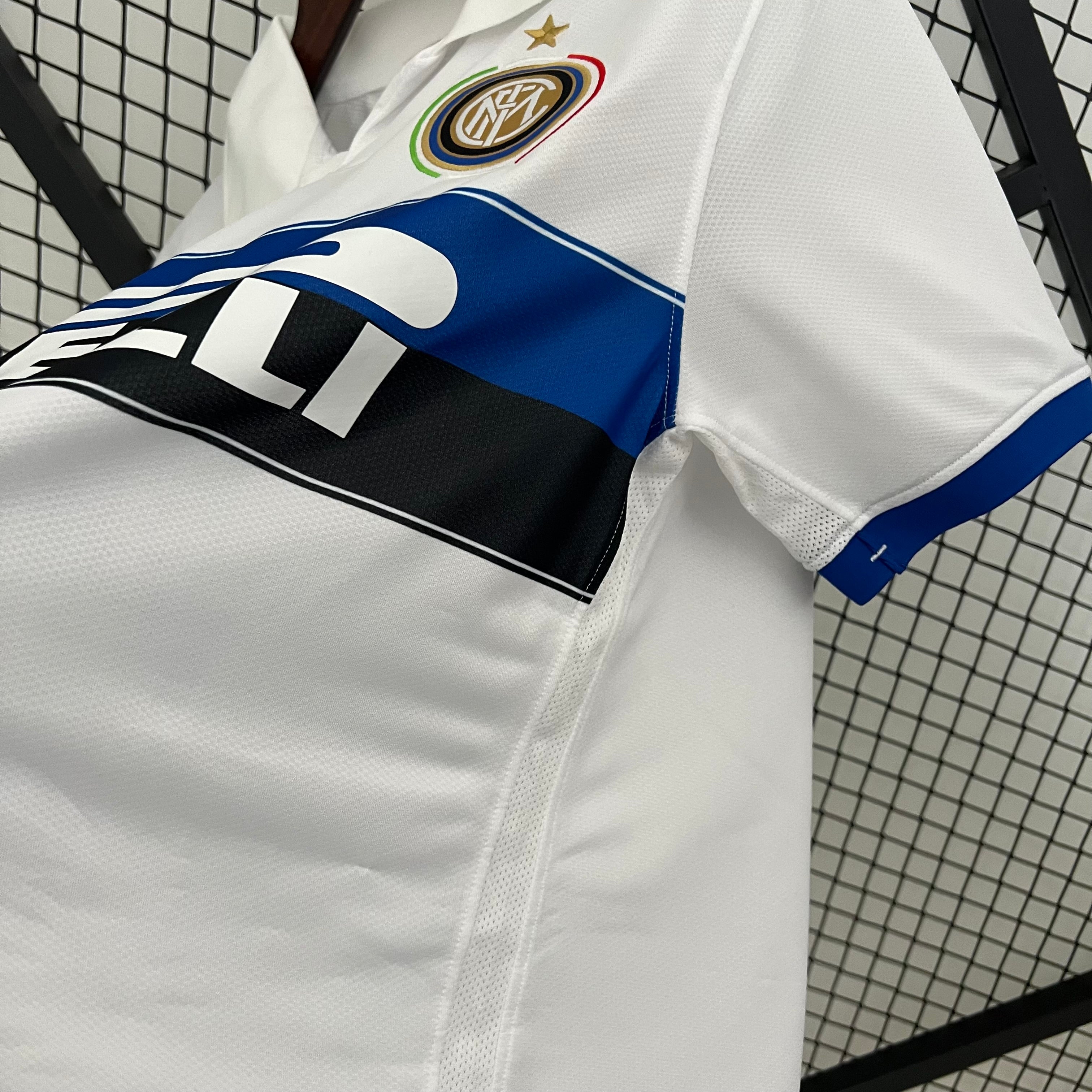 Inter away jersey. Season 09/10