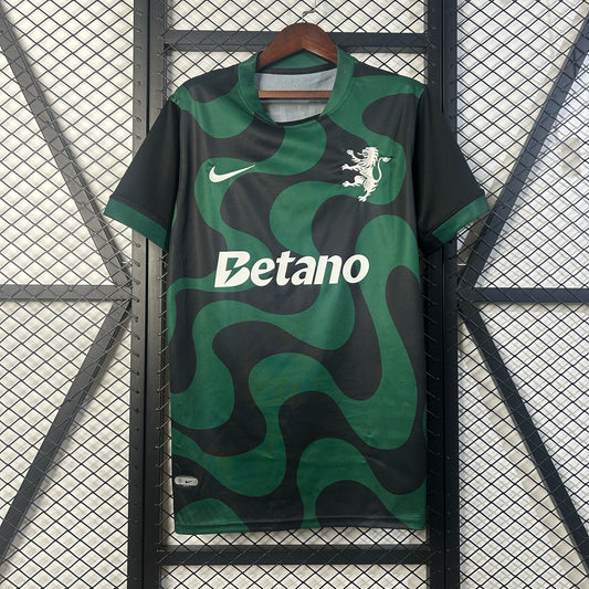 Sporting Lisbon third jersey. Season 25/26
