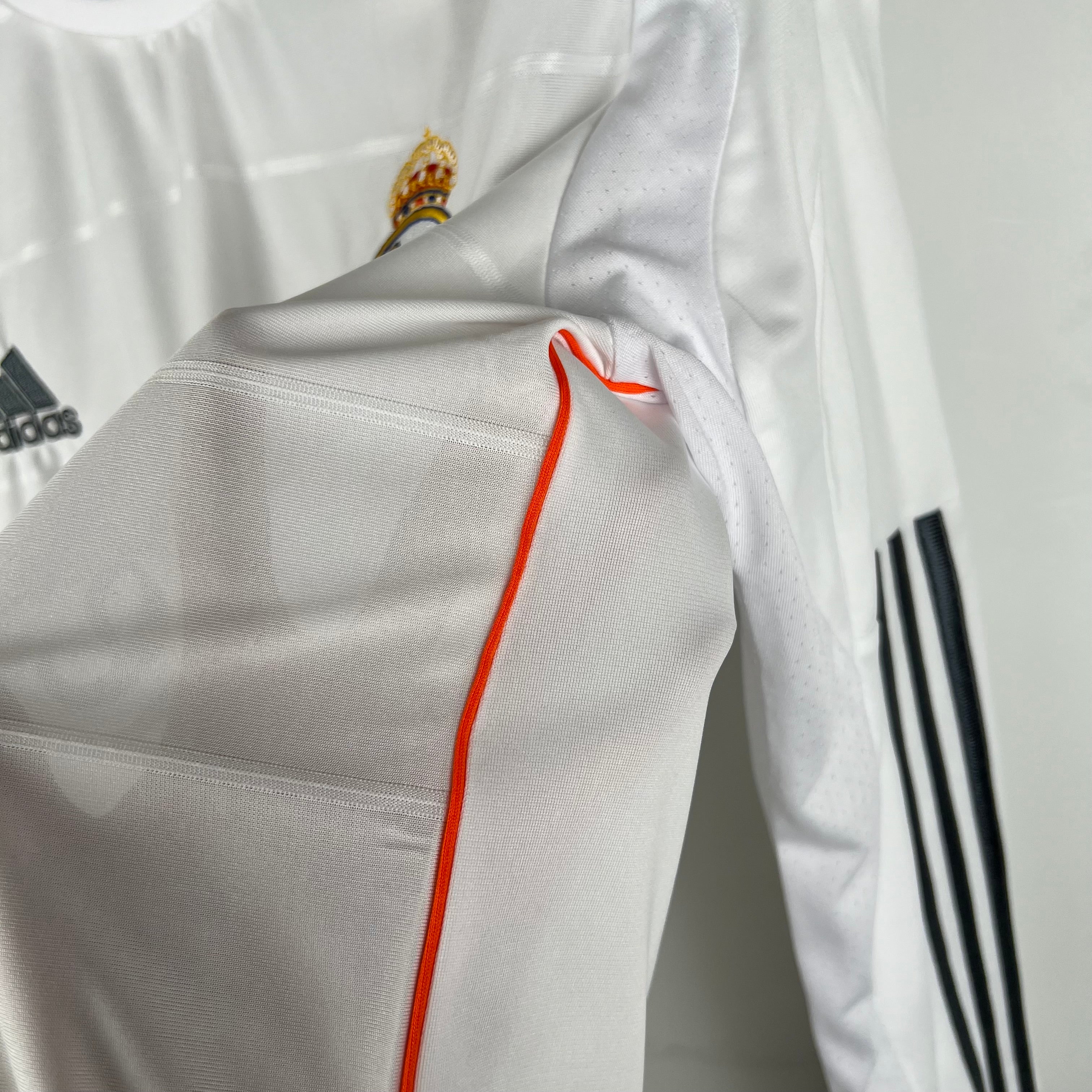 Real Madrid longsleeve home jersey. Season 13/14