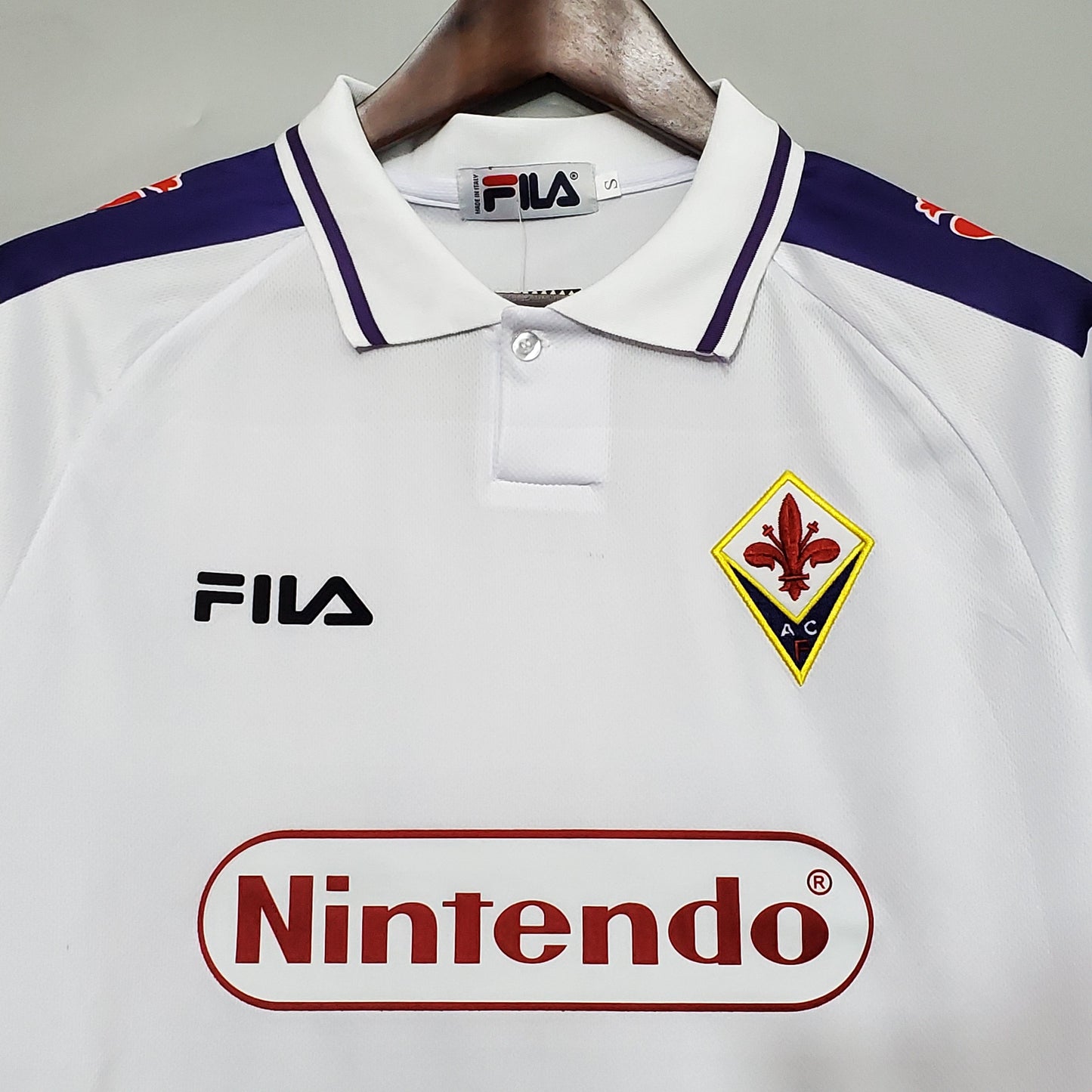 Fiorentina away jersey. Season 98/99