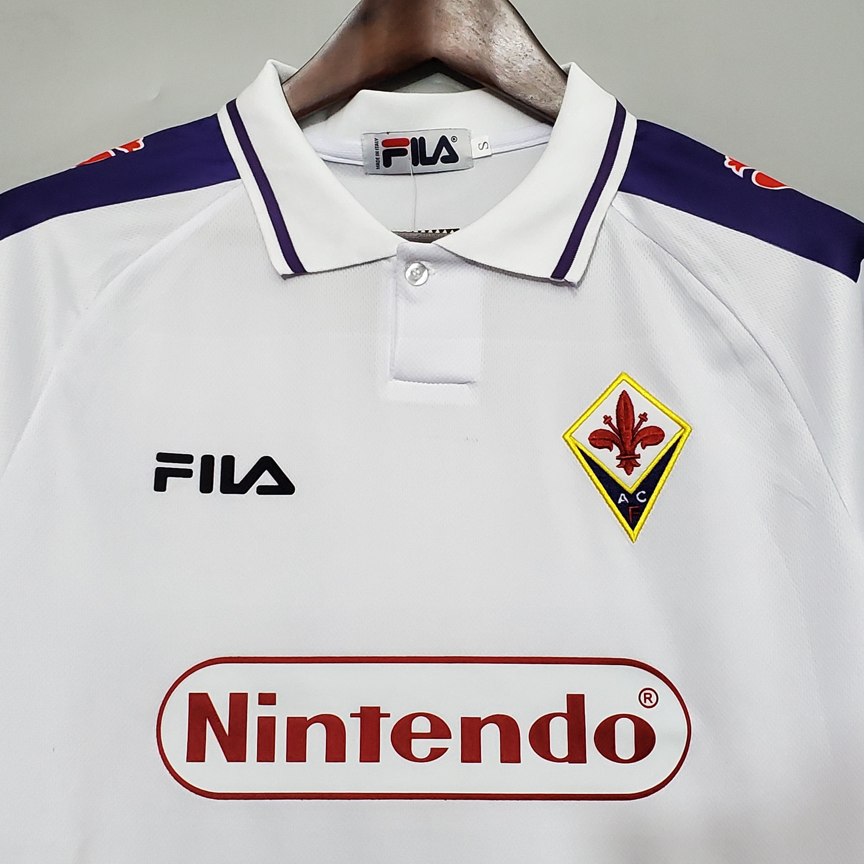Fiorentina away jersey. Season 98/99