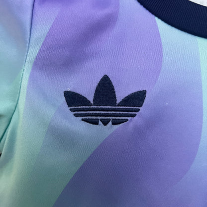 Arsenal third kids set. Season 24/25