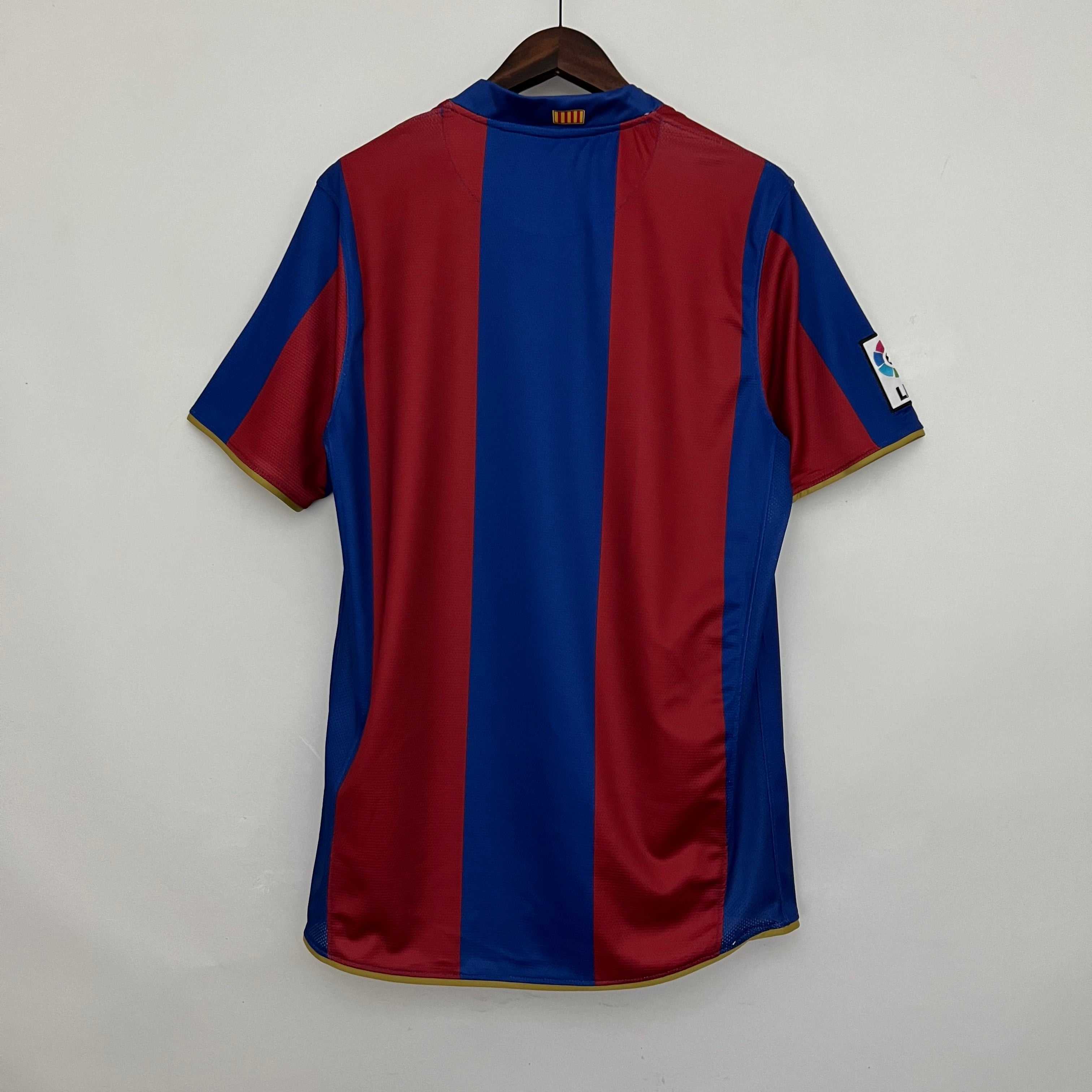 Barcelona home jersey. Season 07/08