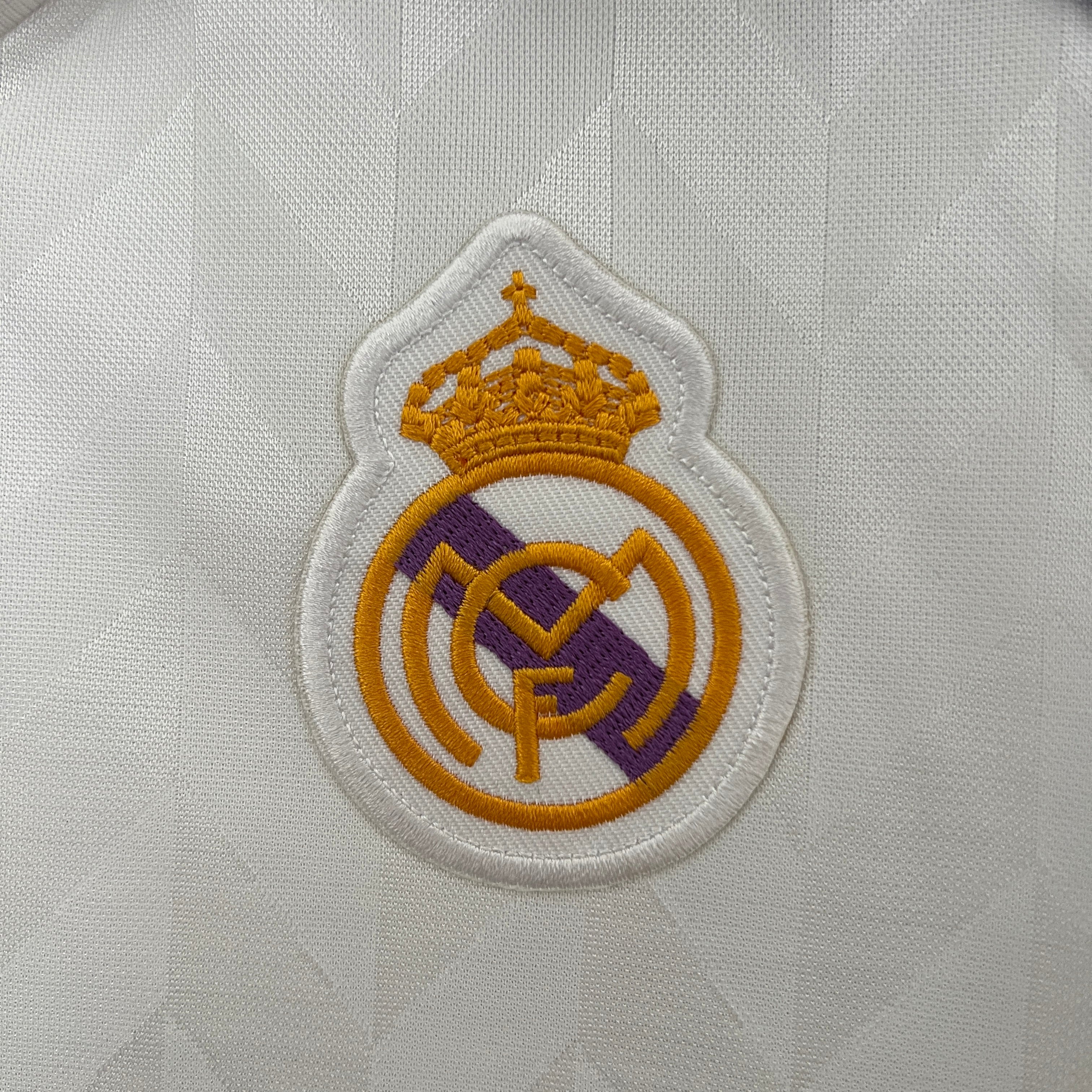 Real Madrid home jersey. Season 88/89