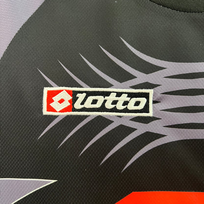 Juventus goalkeeper jersey. Season 01/02