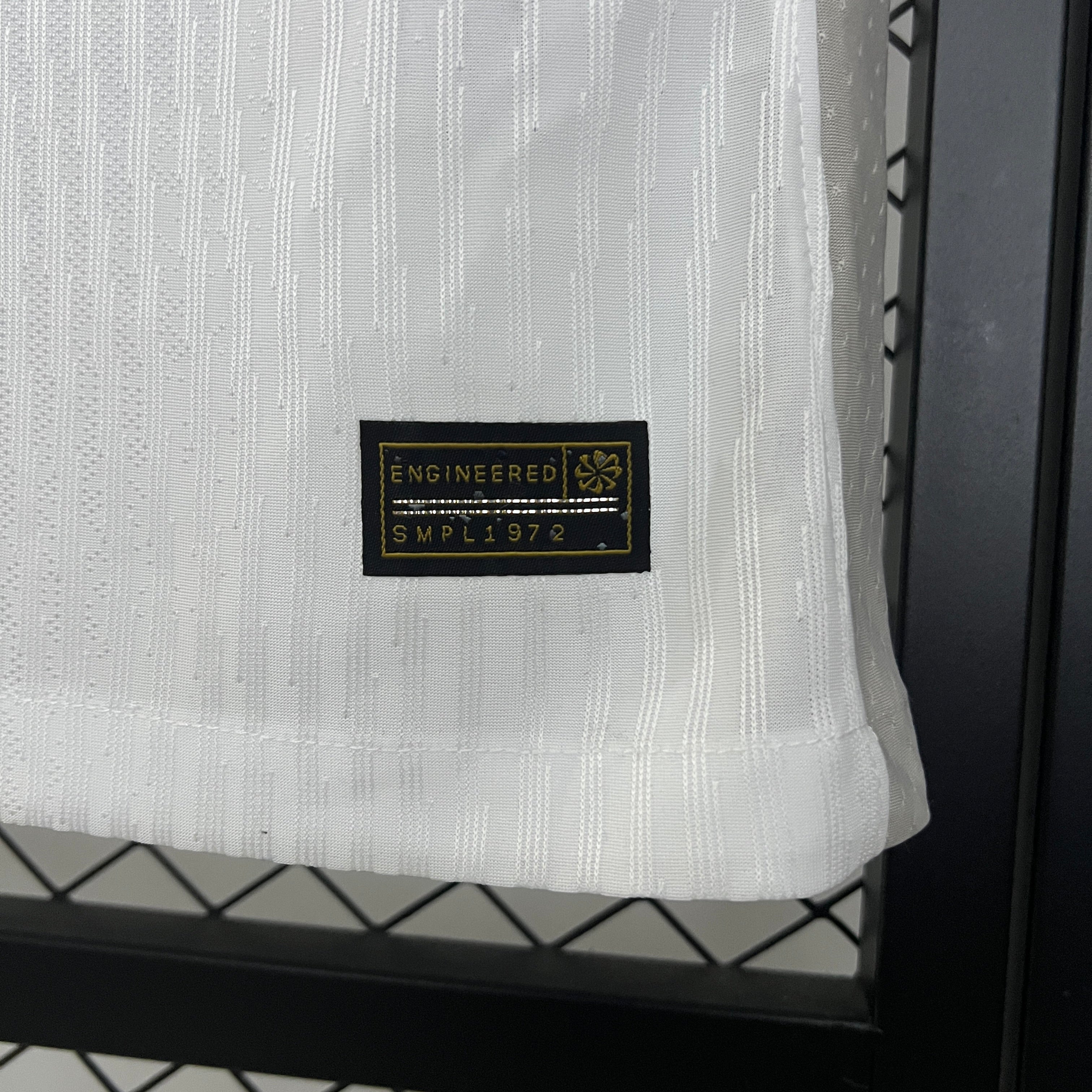 Tottenham Hotspur pre-match jersey. Season 24/25