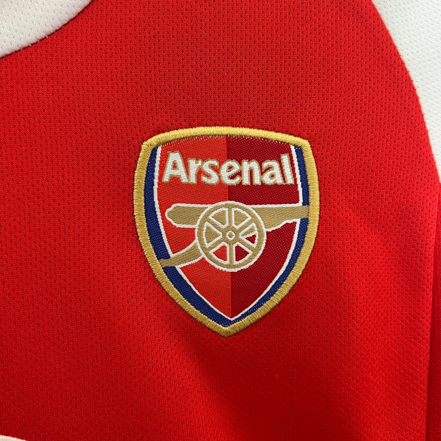 Arsenal home kids set. Season 02/03