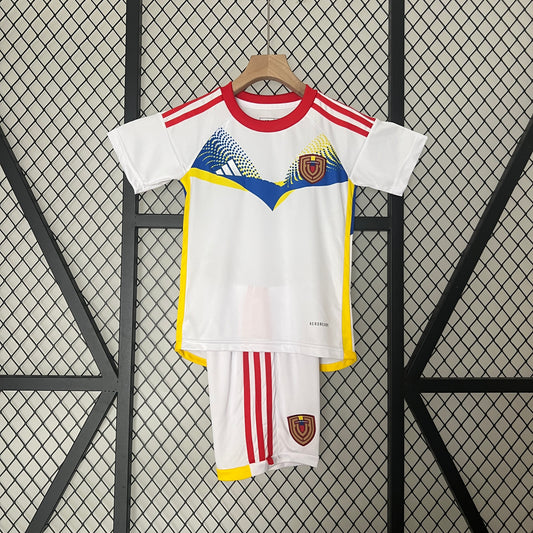 Venezuela 2024 away kids set.